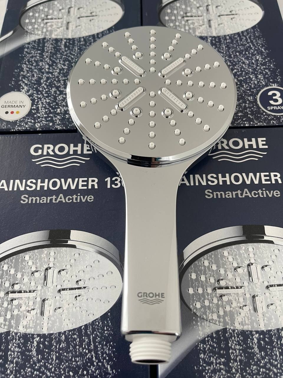 GROHE hand shower head chrome GERMANY 26574000 GROHE Rainshower SmartActive 130