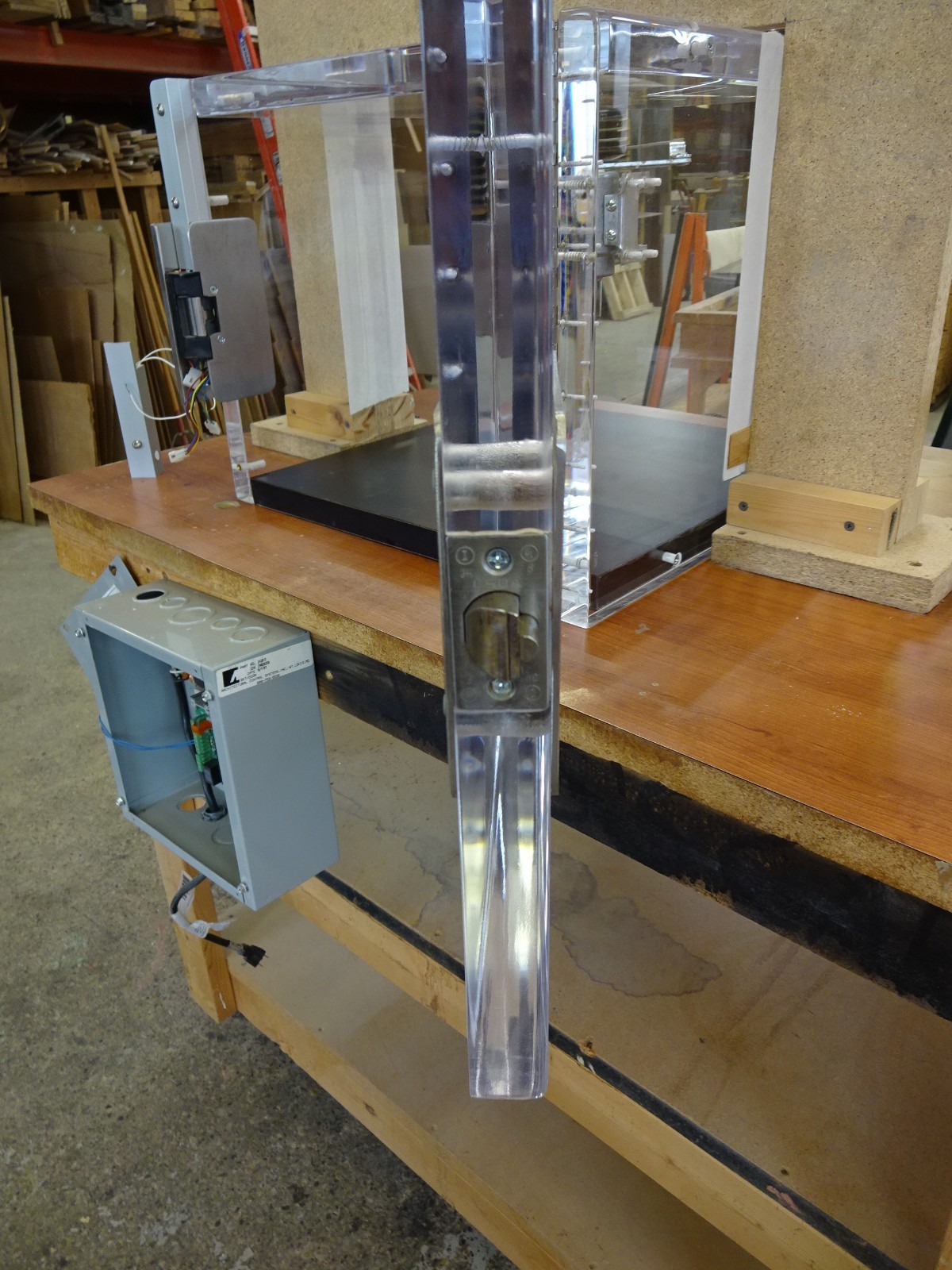 Electronic High Use Package Exchange-great for Retail, Restaurant, Liquor Store