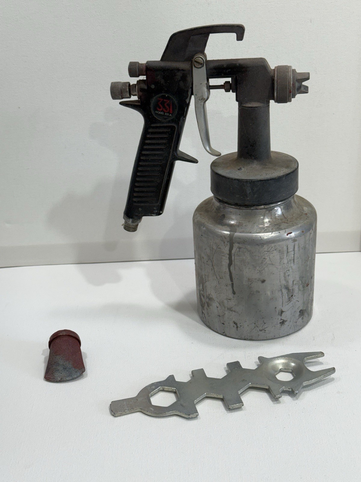 Vintage WR BROWN Speed Sprayer Three Way Paint Spray Gun Model 331-A