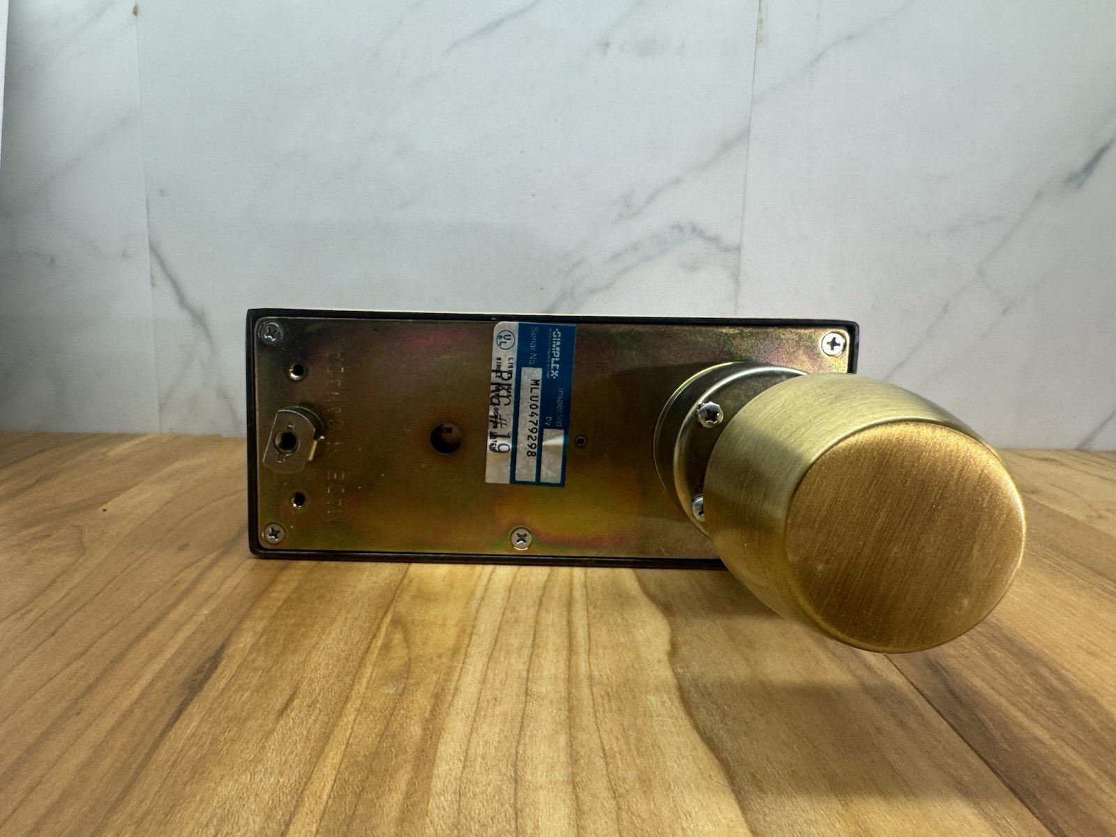 Simplex 1000 Series – Push Button Lock Handle – 5B Brass 1000-2B / 1021B *NO BOX