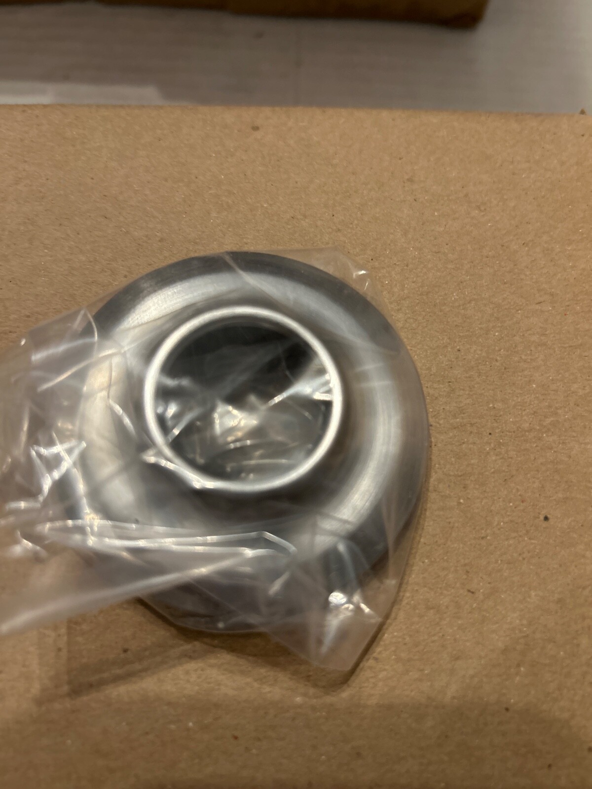 Yale Commercial Interior Door Lock, Silver, Model D5106701