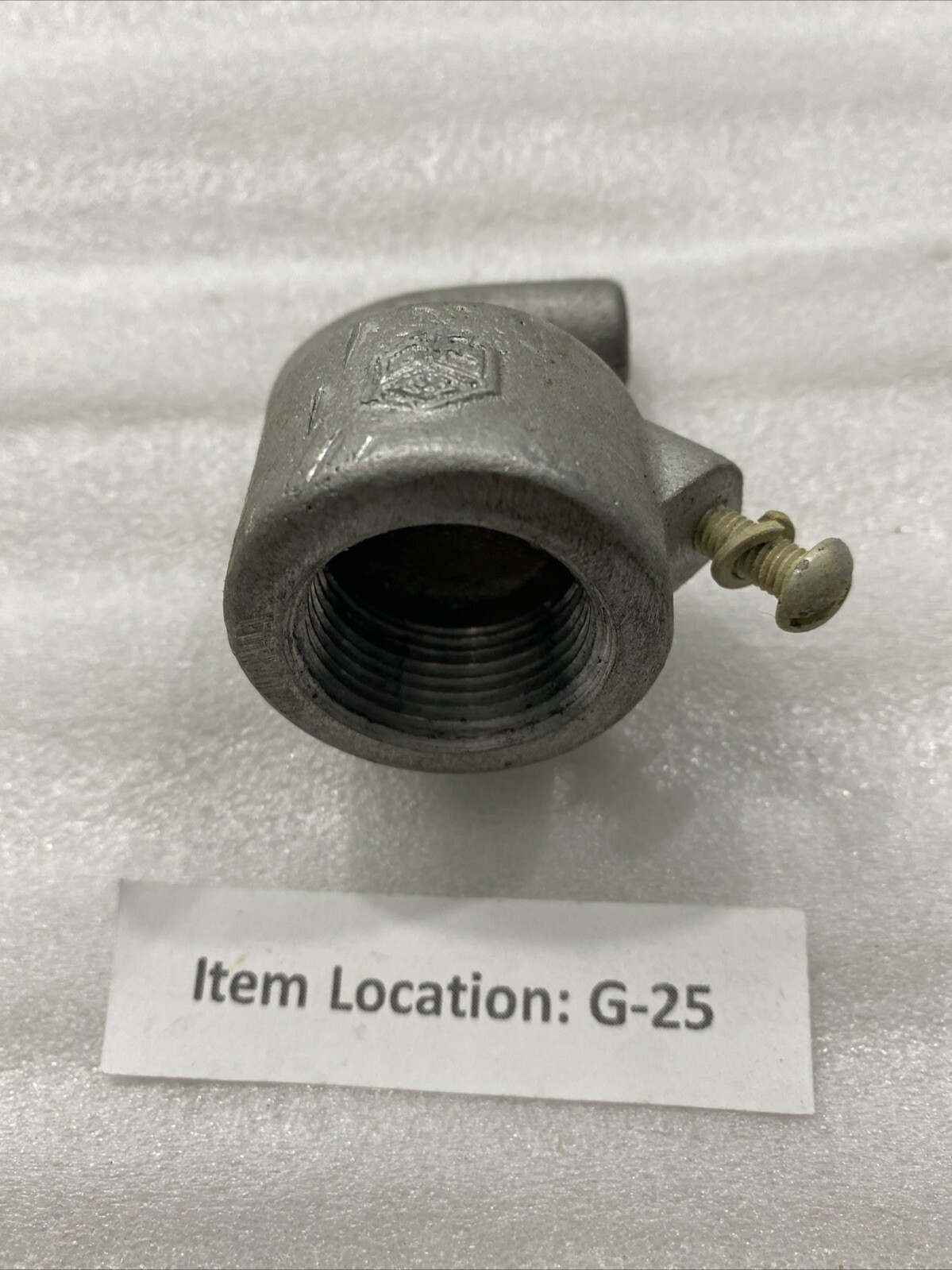 CROUSE HINDS HANGER CEILING SADDLES 3/4 EVF 21