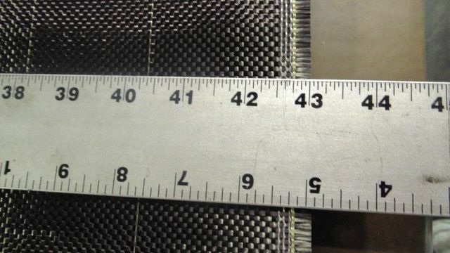 CARBON FIBER FABRIC 3K PLAIN WEAVE 6 OZ. 42 IN WIDE X 3 YARDS LONG WITH TRACERS