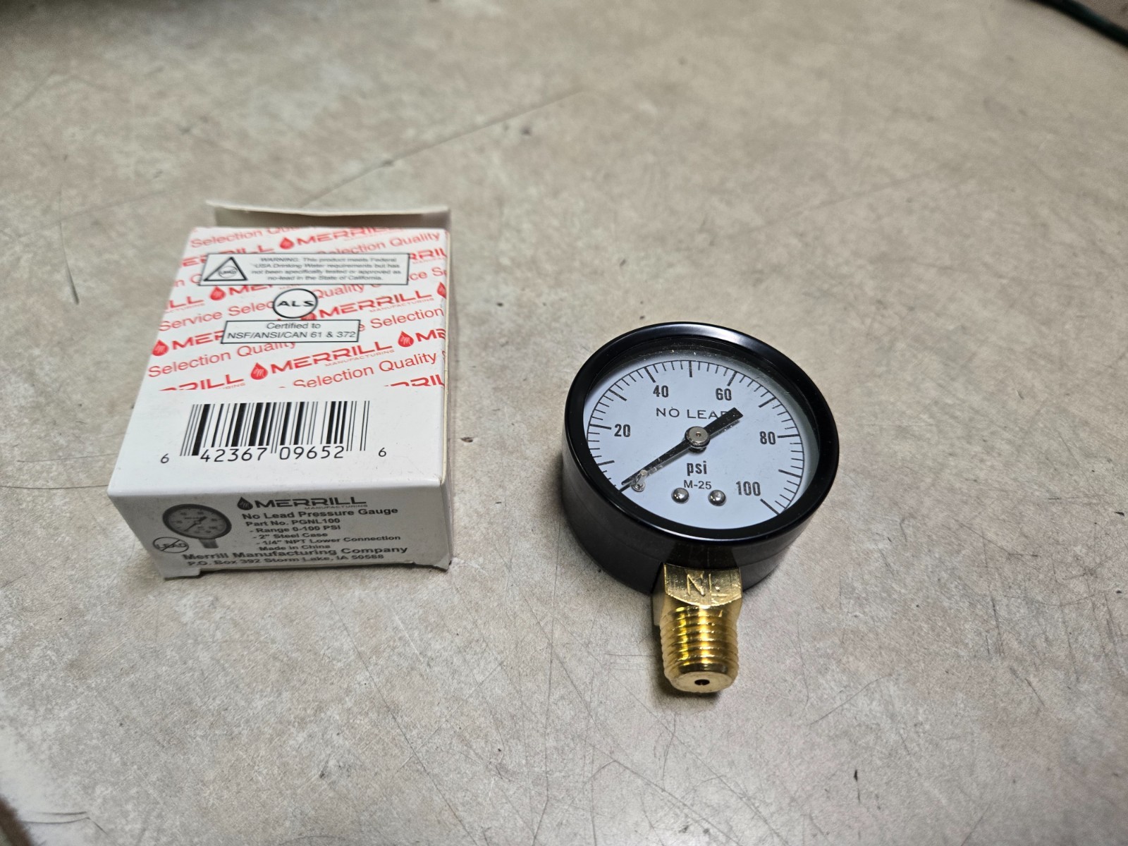 LOT OF 4 Merrill Manufacturing No-Lead Pressure Gauge 0-100 psi #PGNL100