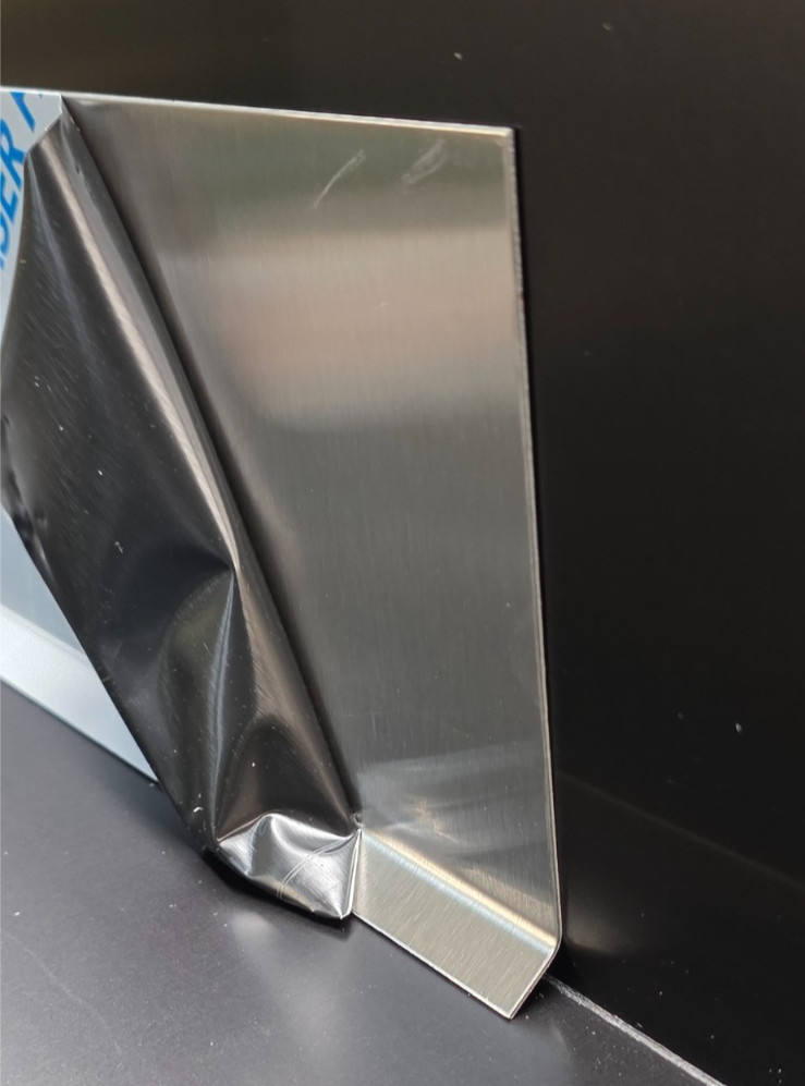 Stainless Steel 304#4 Brushed Cove Base Restaurant Kitchen 20 Gauge 4.75″ x 72″