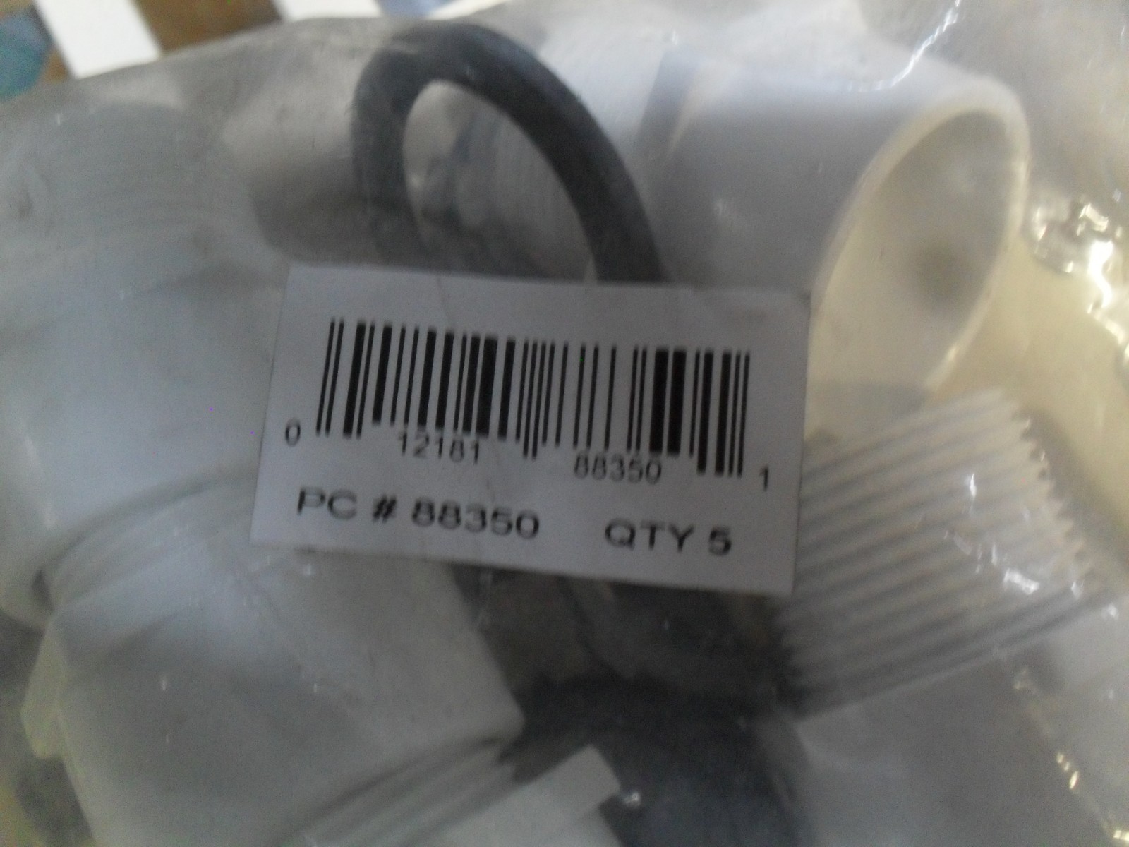 IPS corp 88350 Water heater pan adapter kit 1″ x 1-1/2″ 1 bag of 5
