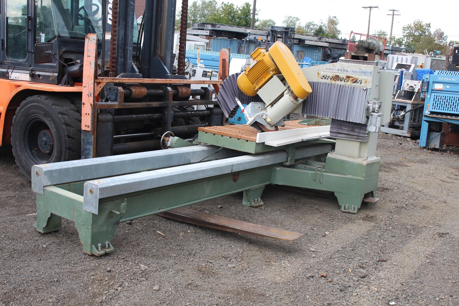 Granite Bridge Saw. CMS Stone cutting saw SHENGDA SYJ-400