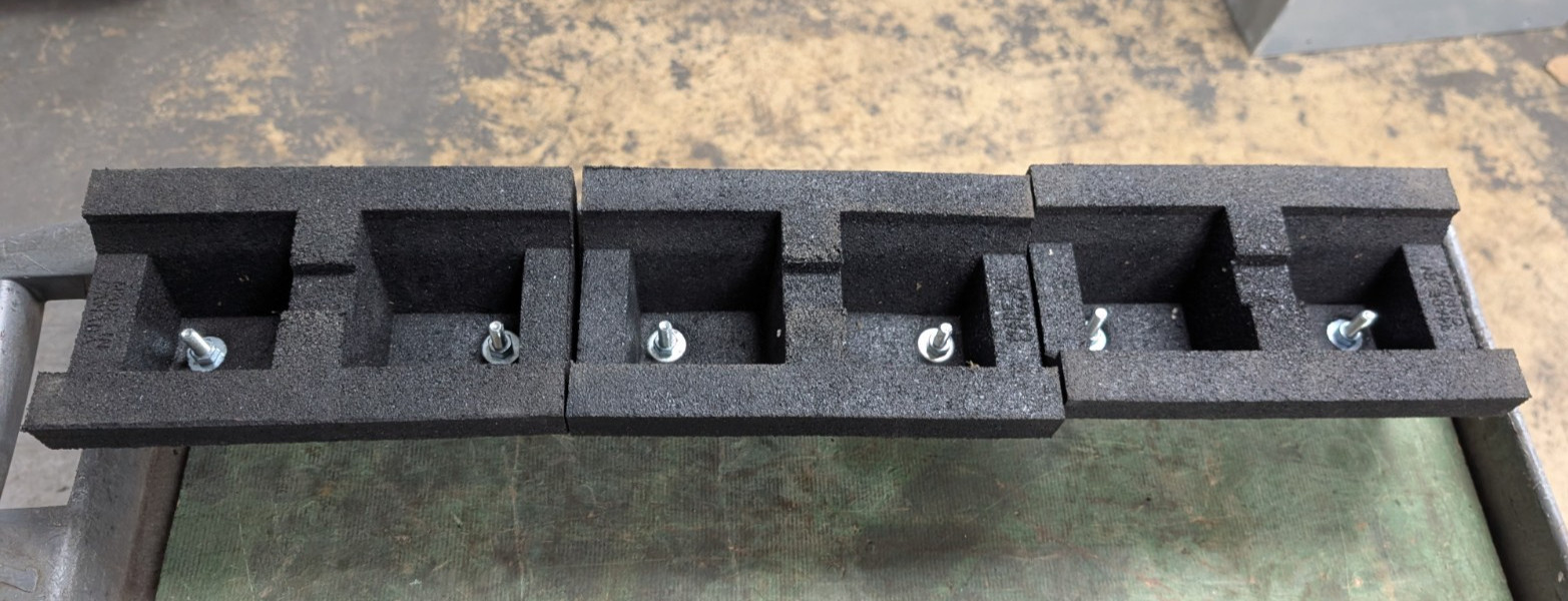 🤪 NEW G STRUT ROOFTOP SUPPORT BLOCK GRB101 LOT OF 3