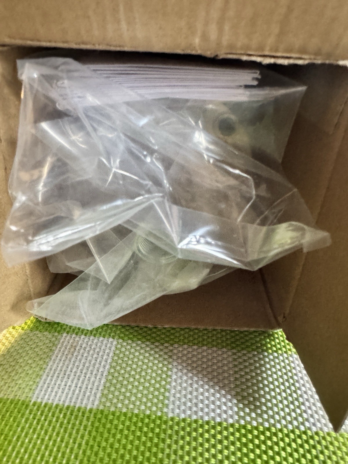 Binks TGC-545 1 Quart Cup Aluminum Fits Spray Gun Models 2001 and 2100
