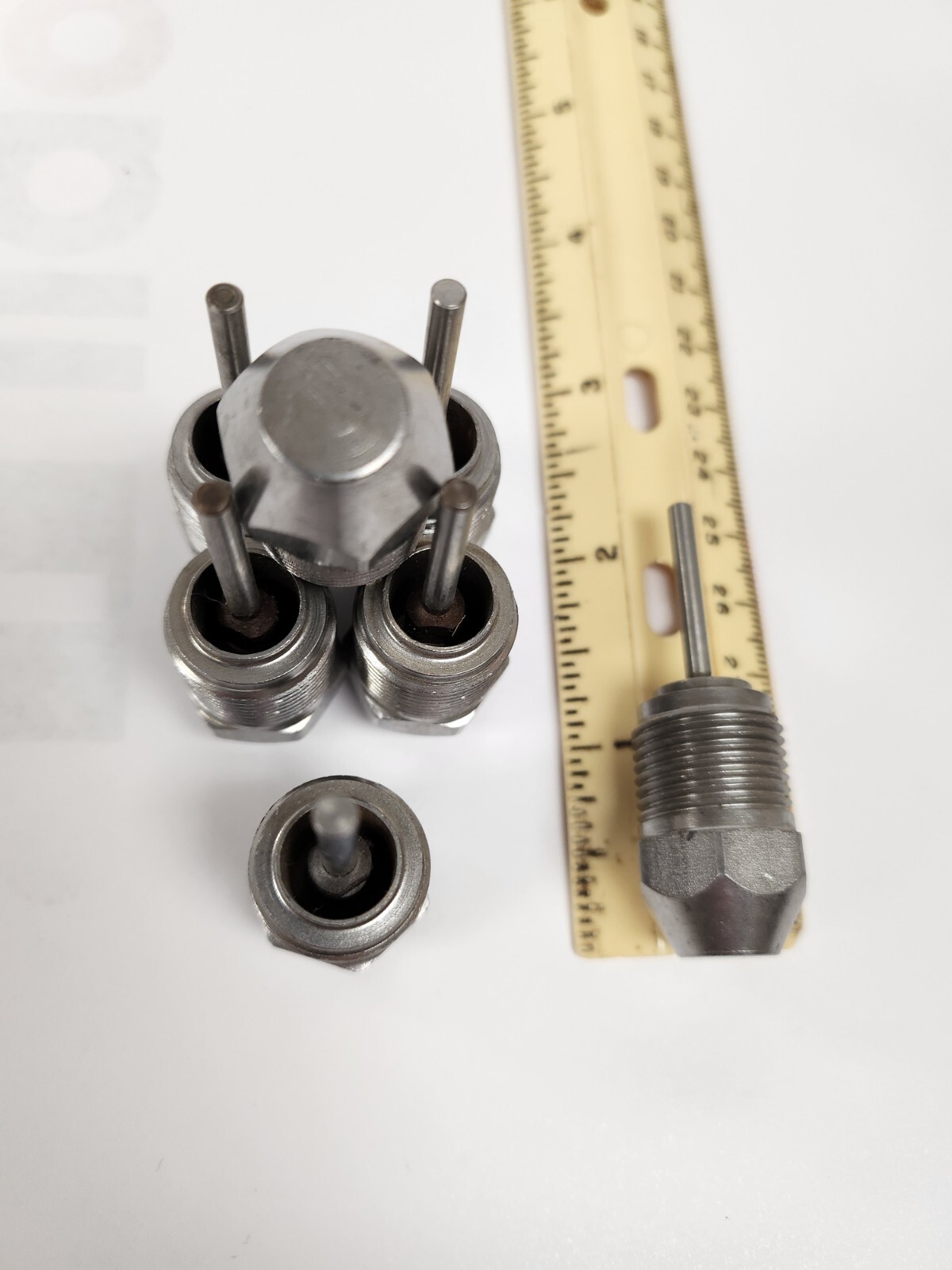 Graco 207-075 207075 Guide and Retainer for Hydra Mastic Gun