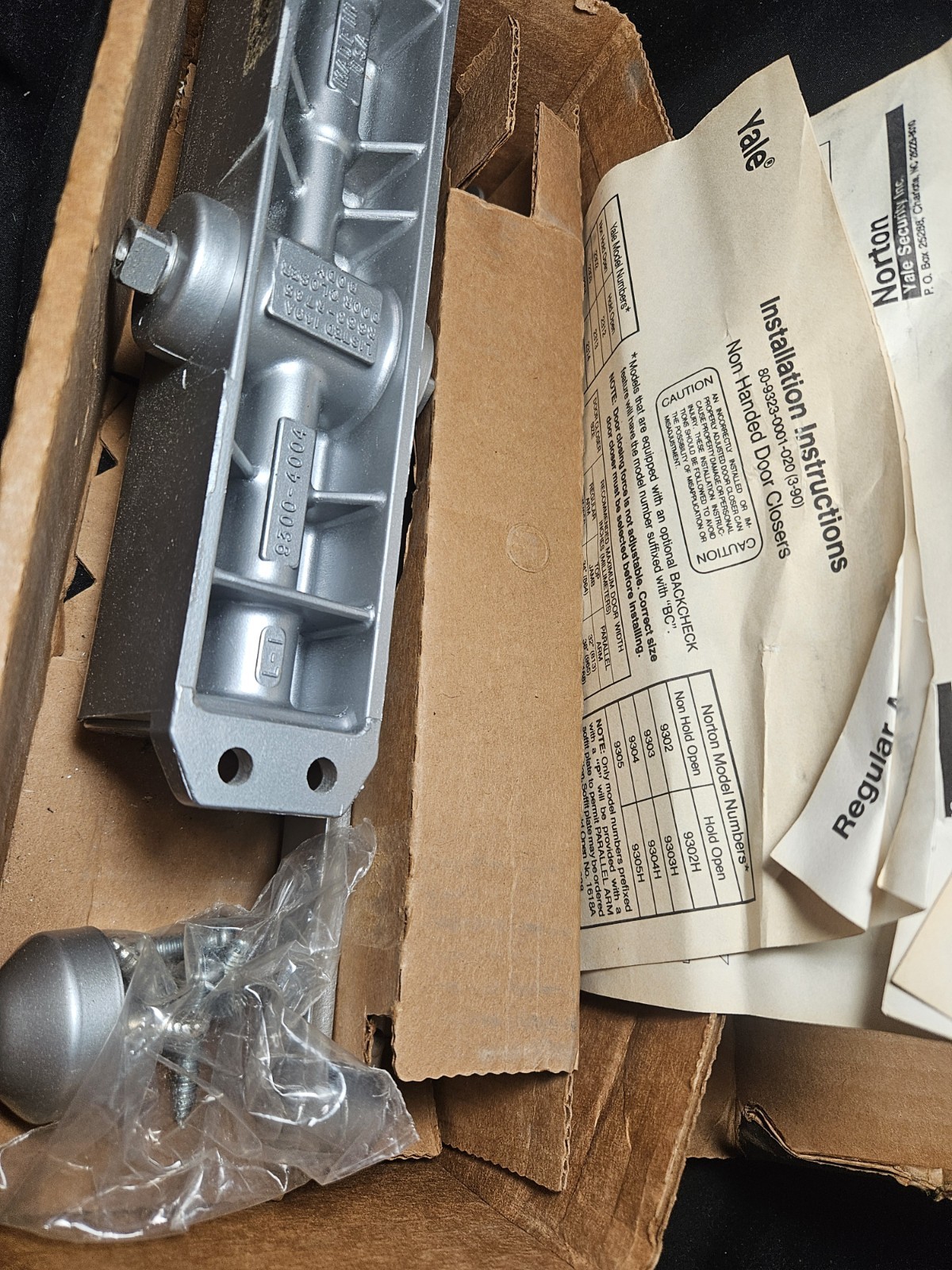 Norton Door Closer Non-Hold Open Regular Arm Top Jamb Aluminum Finish