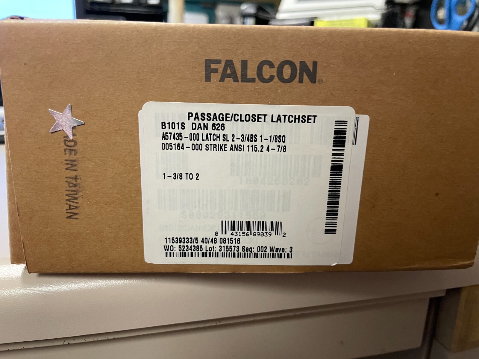 FALCON B101S DAN 626 Grade 2 Commercial Passage/Closet Lockset