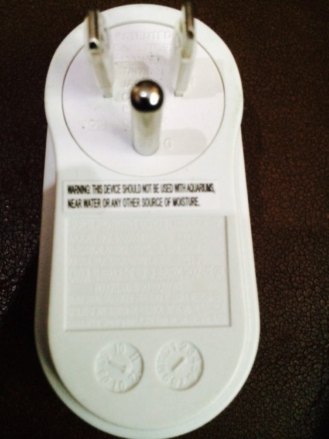 Enercell Rotating 360 Mini Travel Surge Protector Suppressor Single Outlet LED