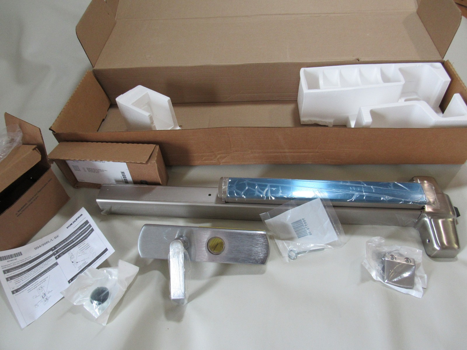 Von Duprin ED98.11810 Exit Device 36″ Panic Bar US32D Satin Stainless Steel New