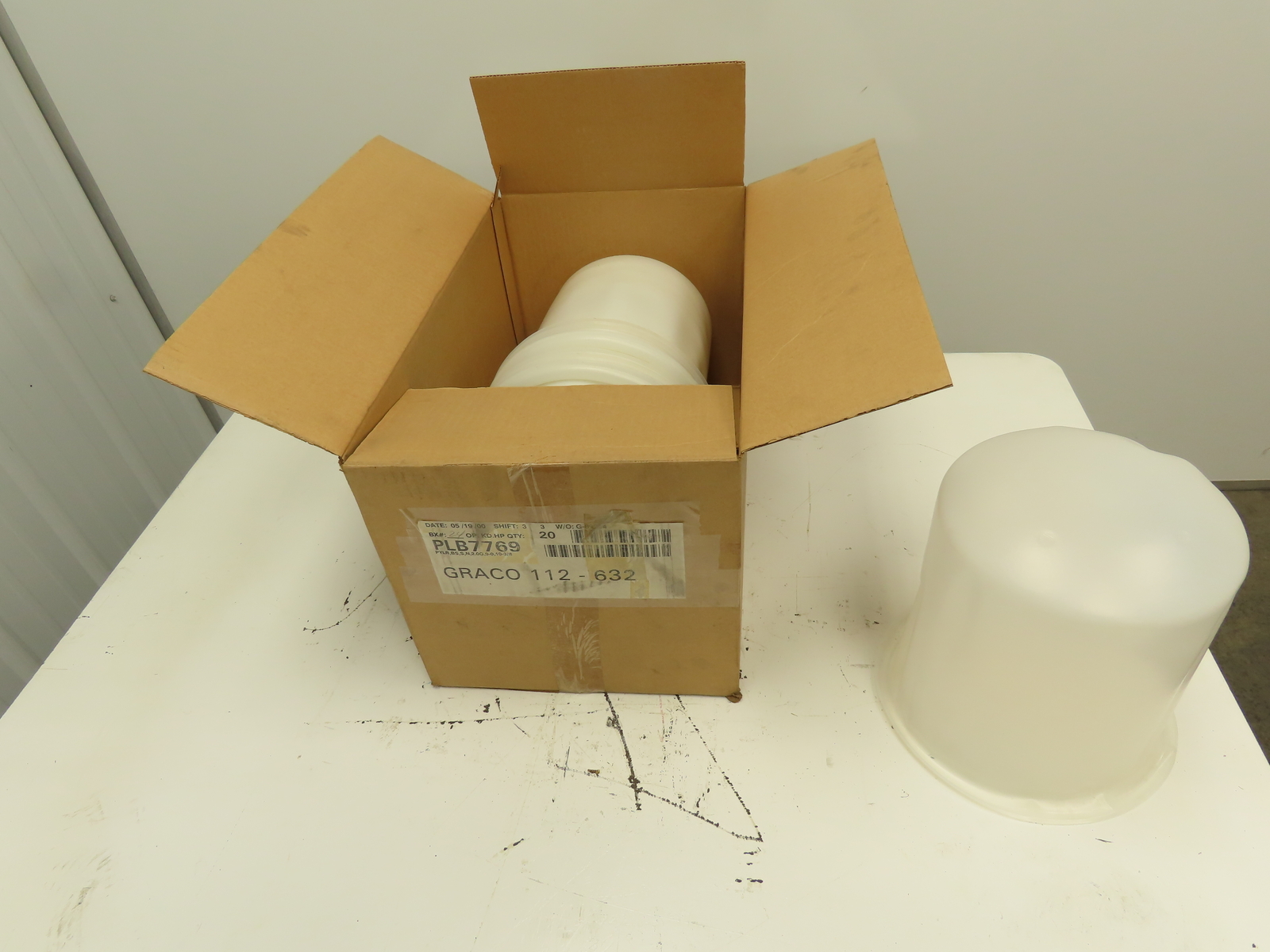 Graco 112-632 2-Gal Poly Paint Tank Liners Pressure Pot Liner LOT OF 20