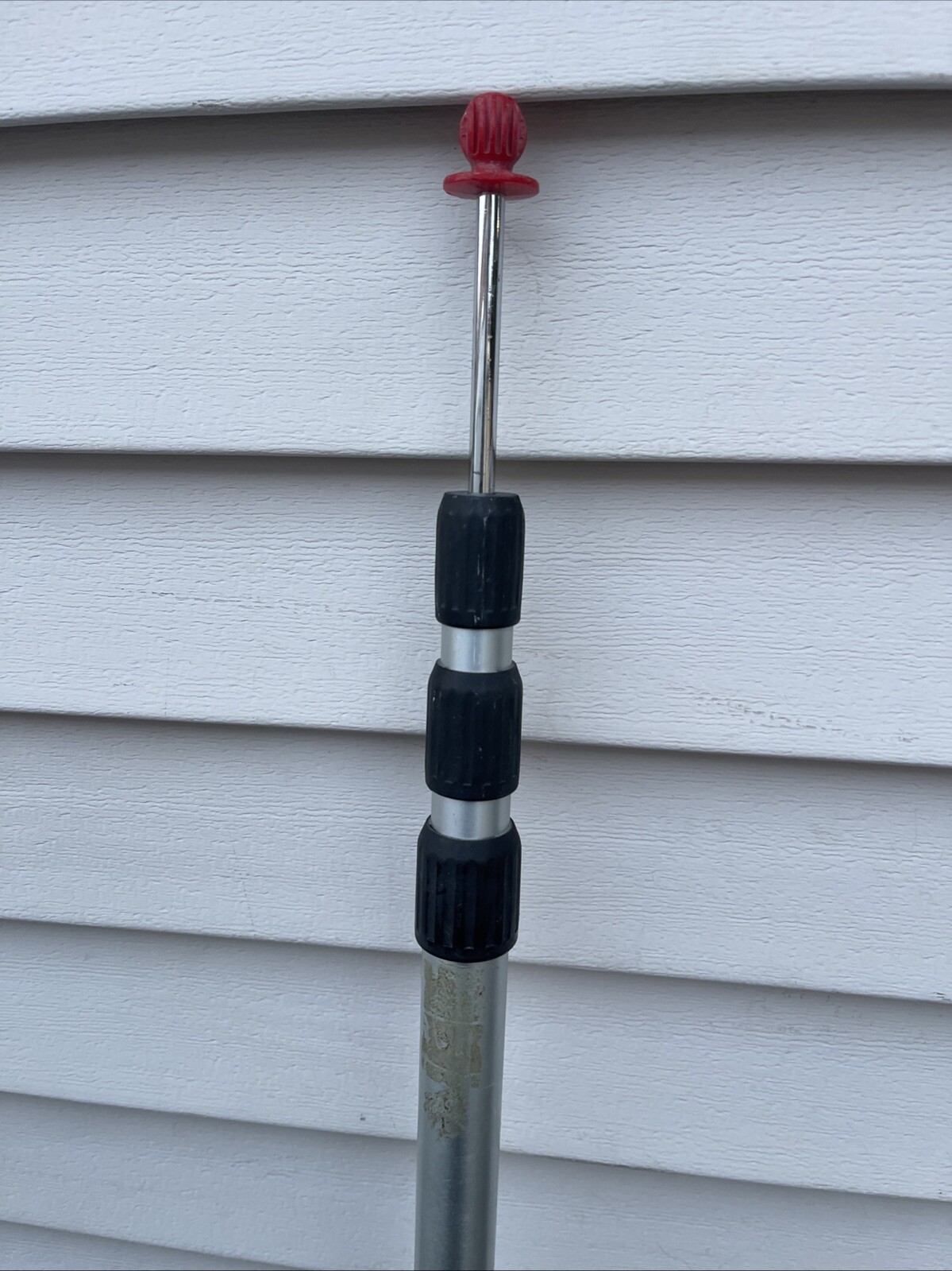 One Zipwall 12 Foot Spring Loaded Missing The Top Head.