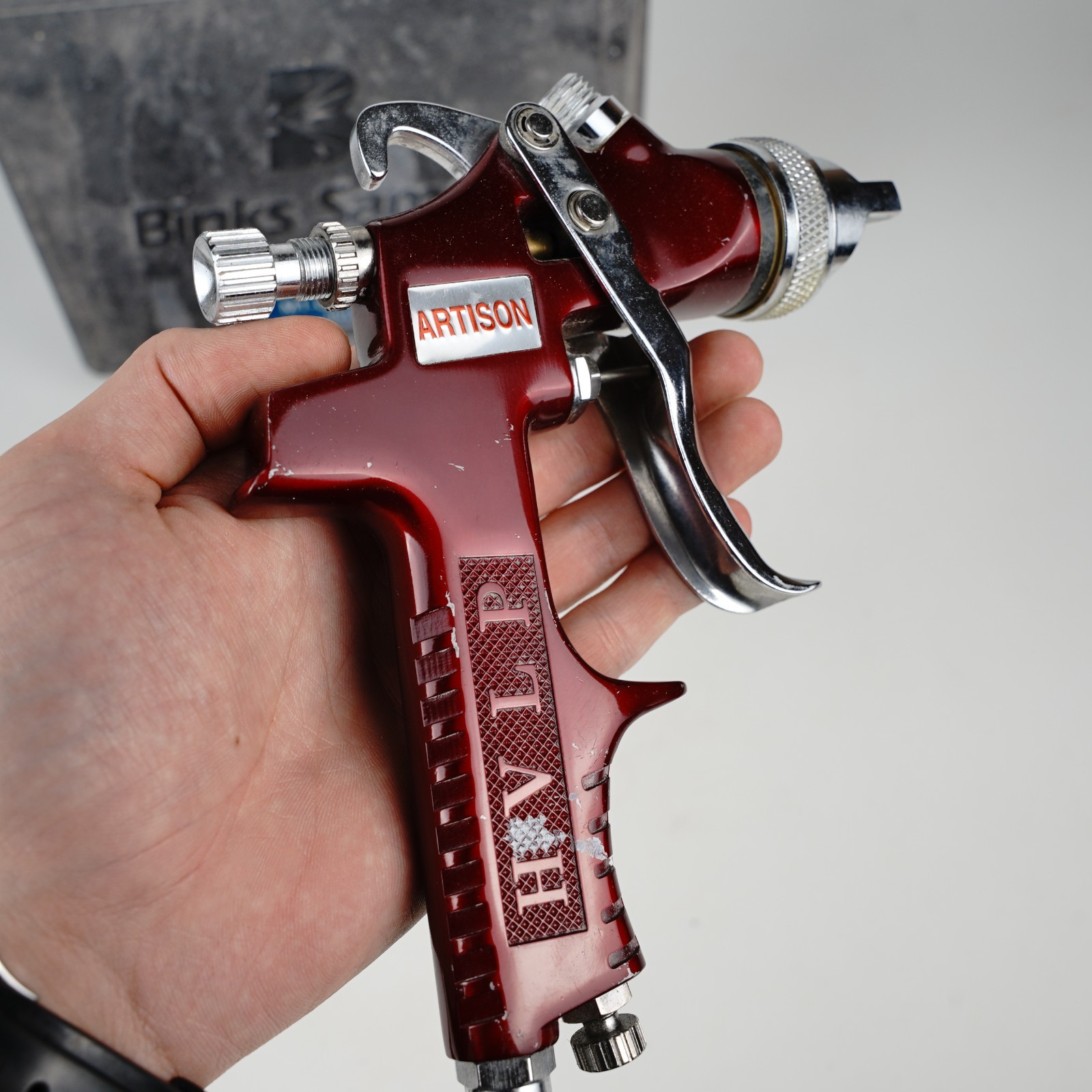 Binks M1-G Clear HVLP & Artison HVLP Gravity Feed Spray Guns w/ Case