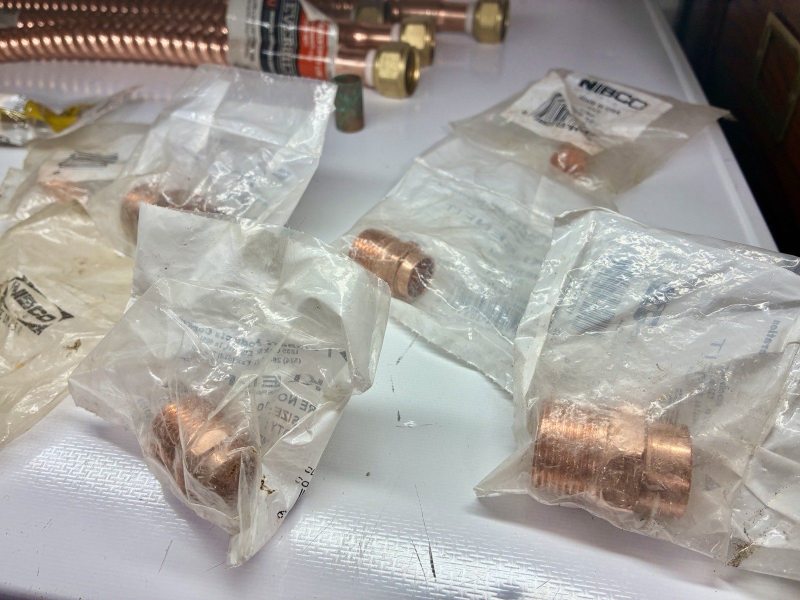 Lot Of Copper Pipes Fittings Elbows Flex Pipe Pieces Parts Hose Plumbing Extras