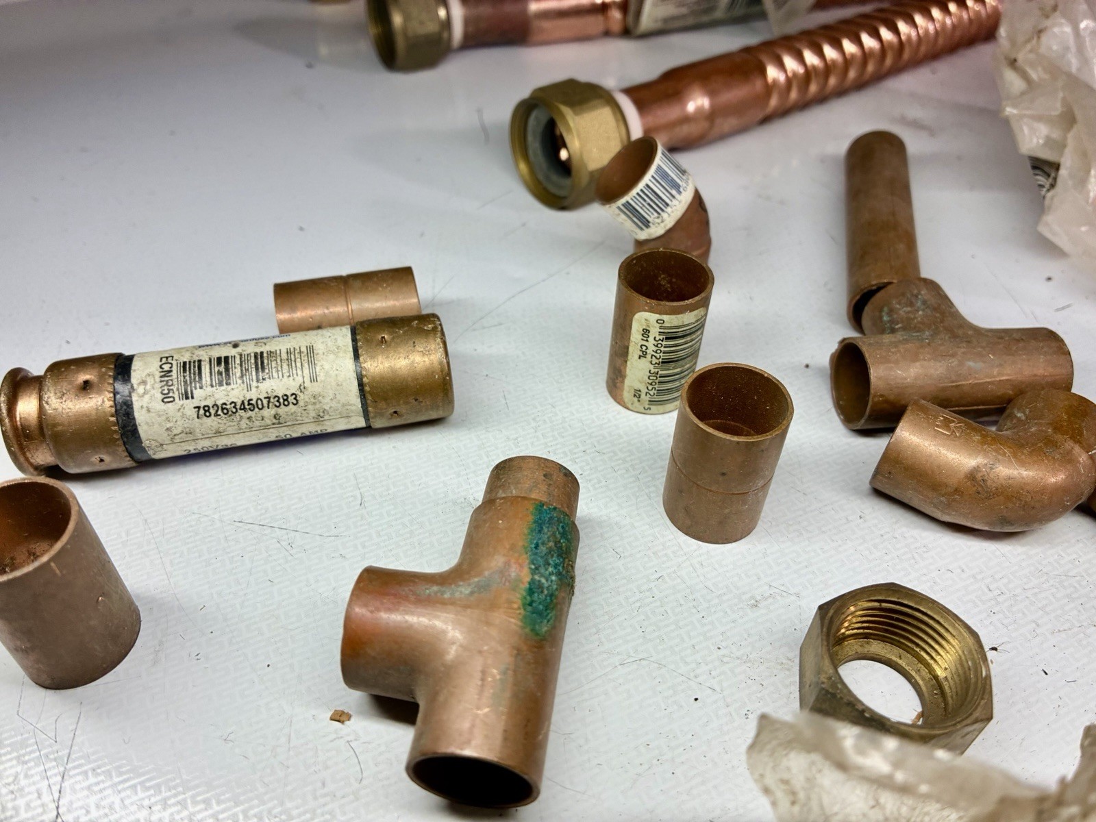 Lot Of Copper Pipes Fittings Elbows Flex Pipe Pieces Parts Hose Plumbing Extras