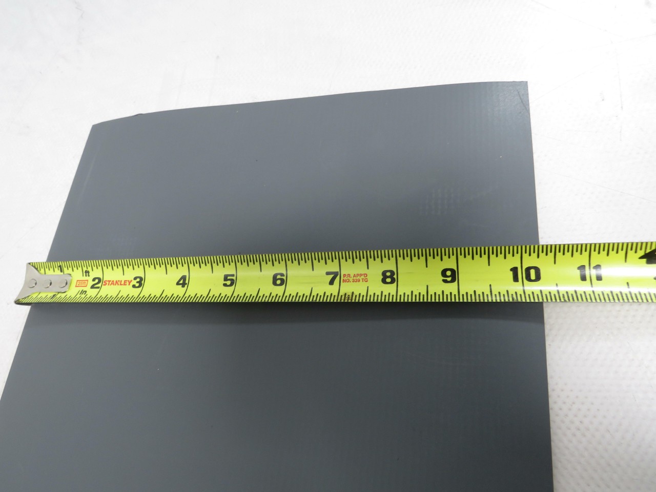 LOT OF 3300 1660761-00-A-NRP 10 IN X 27 IN GAF .60 MIL TPO SLIP SHEETS T189124