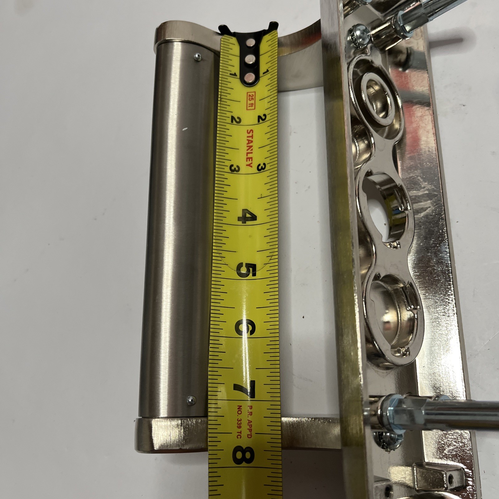 Yale 681F Offset Pull Exit Device Trim For Use With 7100 Series Exit Doors