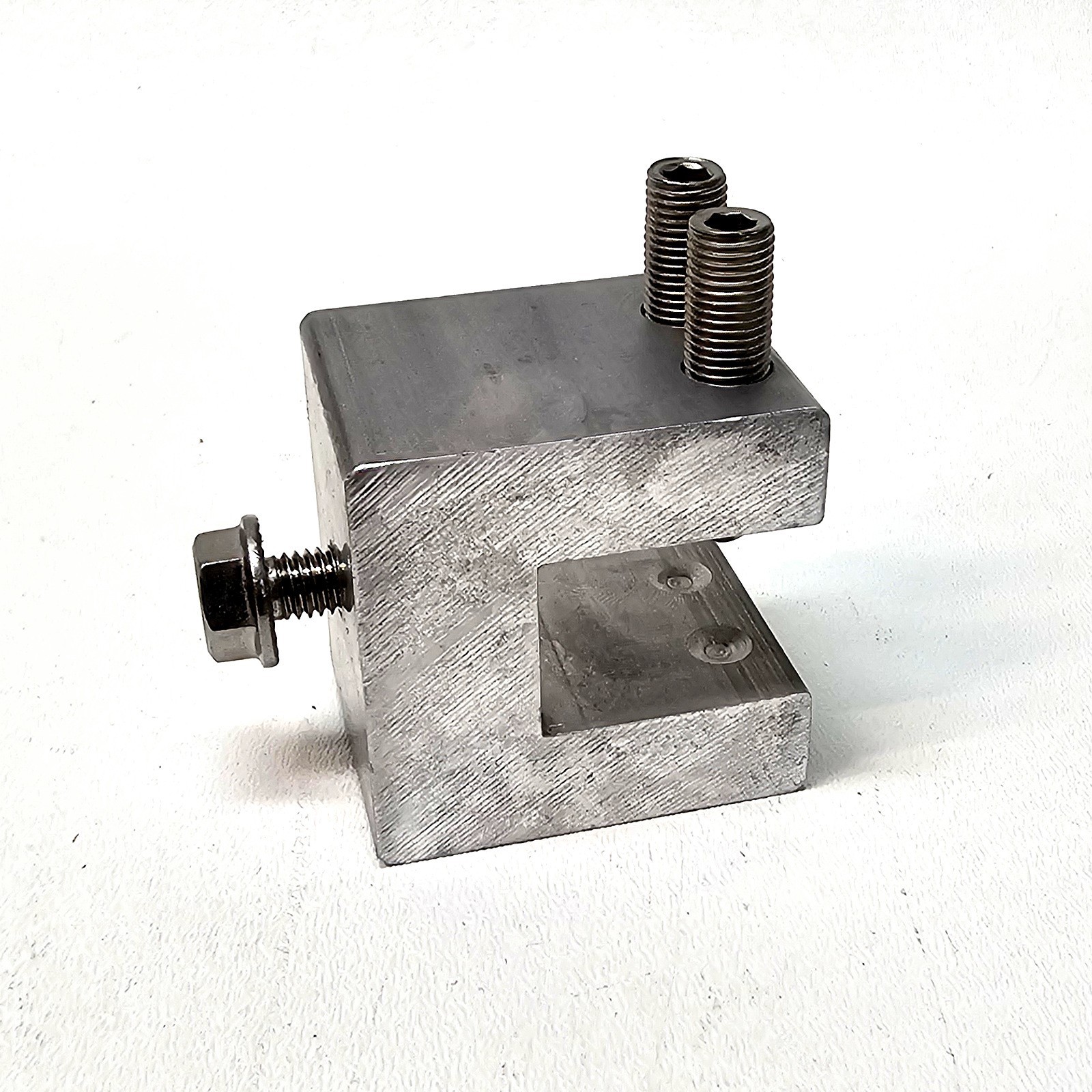 Unirac Standing Seam Clamp Metal Roof Solar Panel Clamp + Bolts ~ 2 x2 x 1-1/2