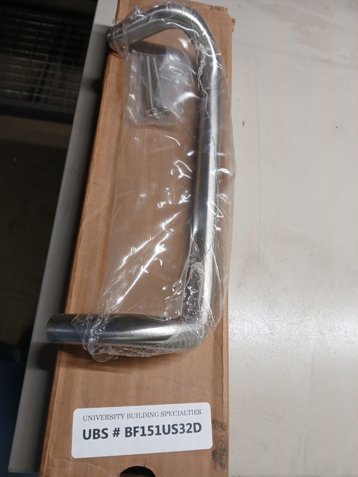 Rockwood BF151 US32D 10″ CTC Satin Stainless Steel 3/4″ Door Pull