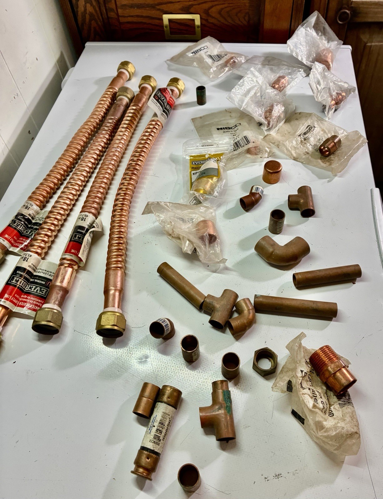 Lot Of Copper Pipes Fittings Elbows Flex Pipe Pieces Parts Hose Plumbing Extras