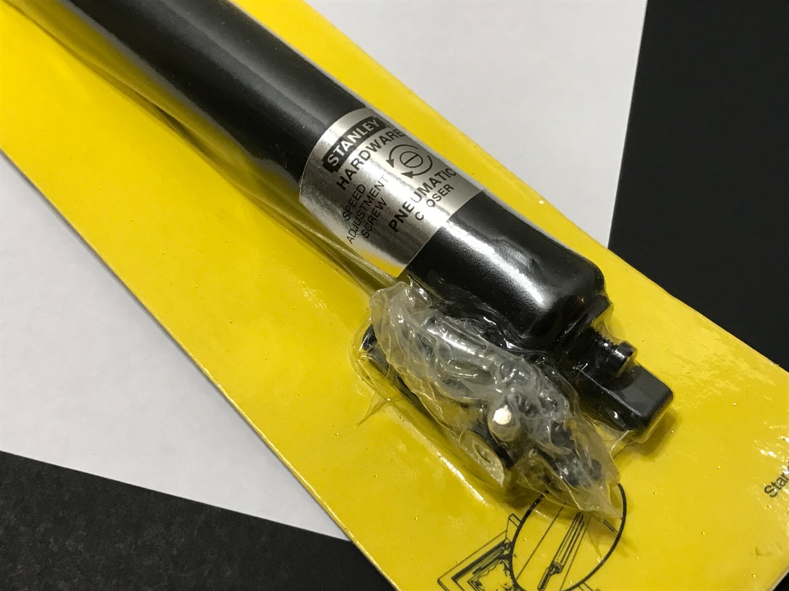 Stanley – Screen & Storm Door Standard Duty Door Closer – Model 74-8302 – NOS