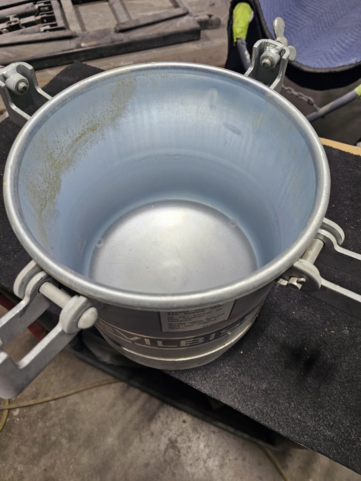 Devilbiss Pressure Pot LA-1731
