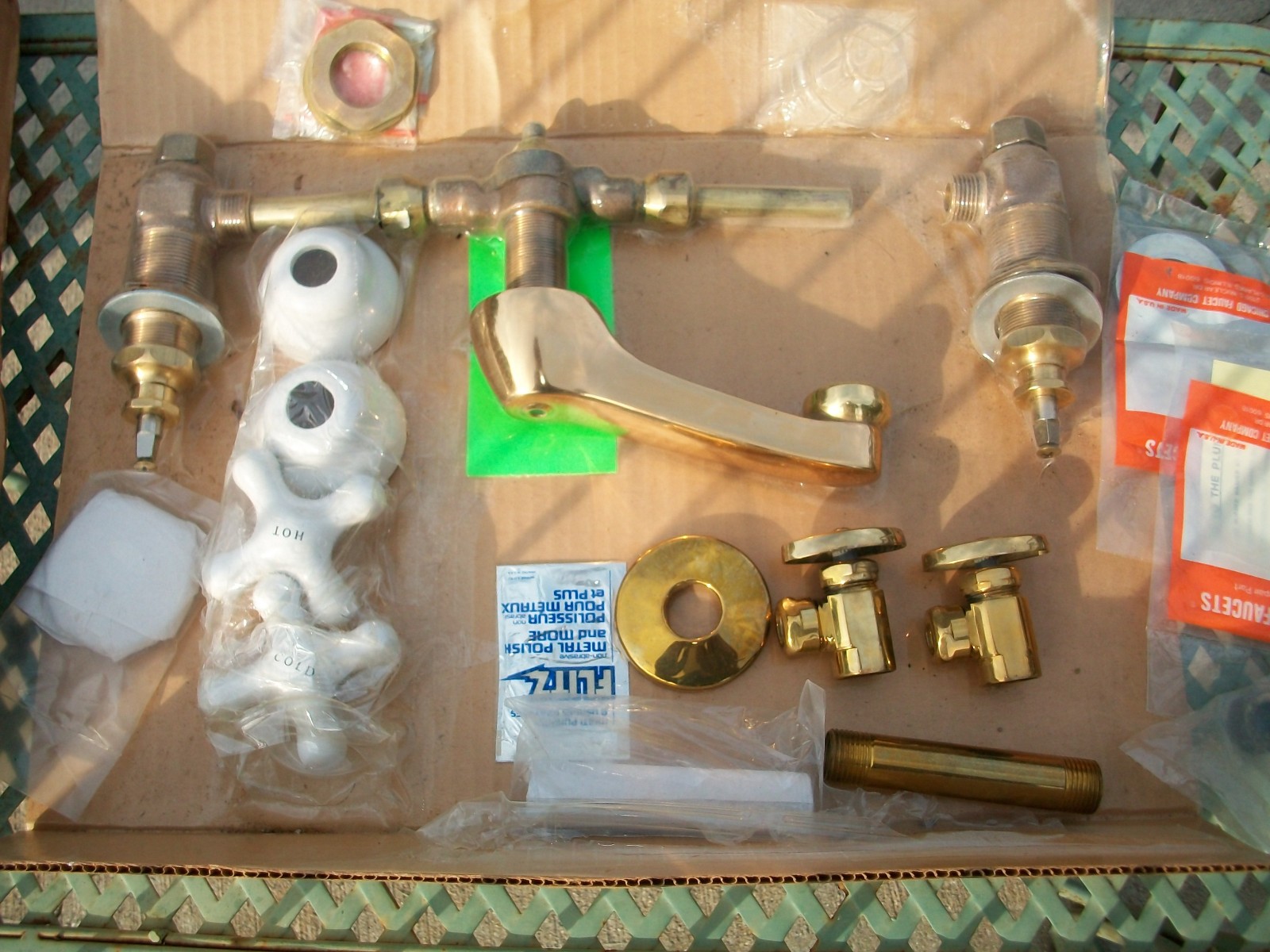 Chicago Faucets Gold Sink Faucet Adjustable Centers. 12” As/Is READ