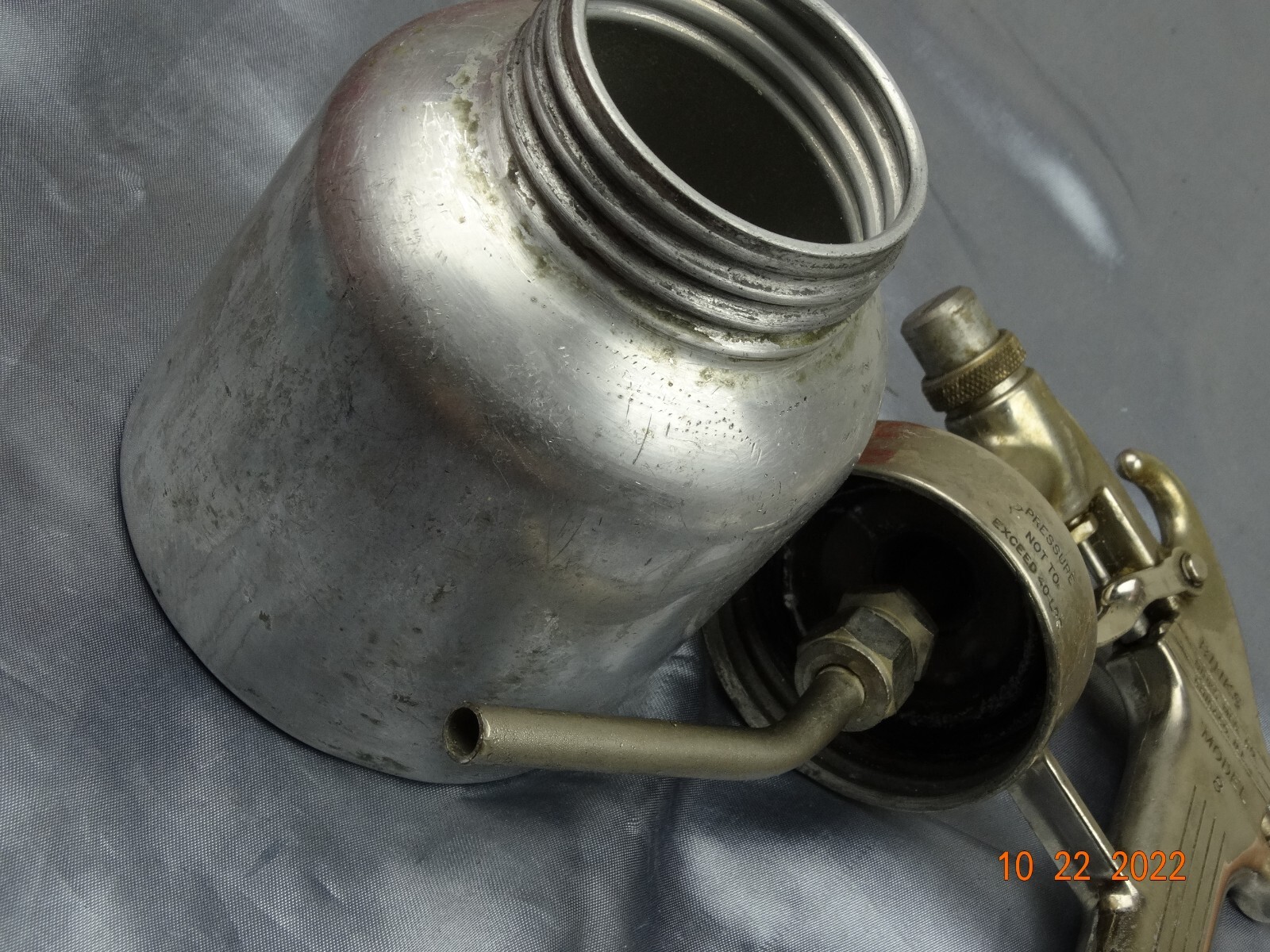 Binks model 8 spray gun set