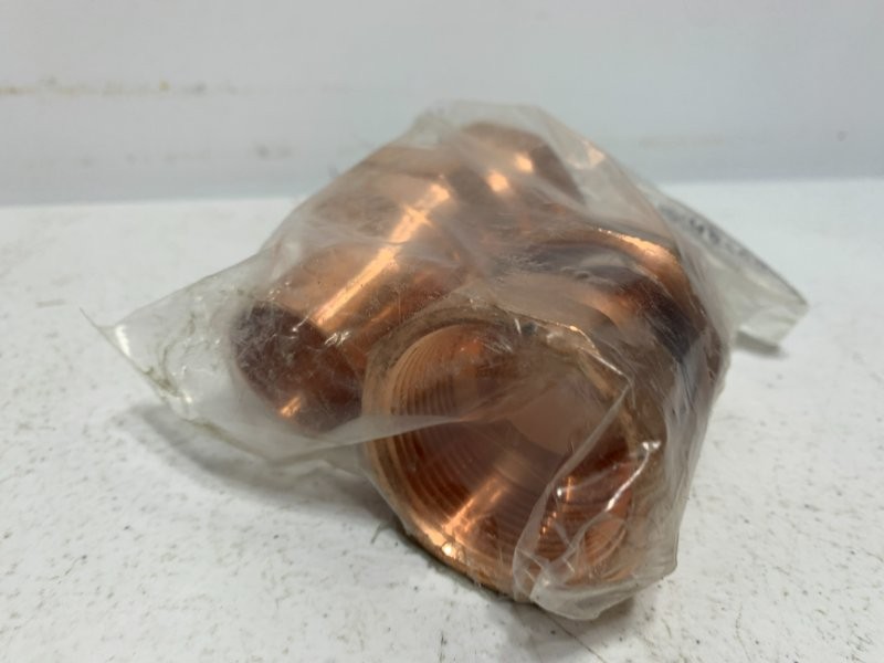 Unbranded 1″ x 1-1/4″ Tee Pipe Fitting (lot of 4)