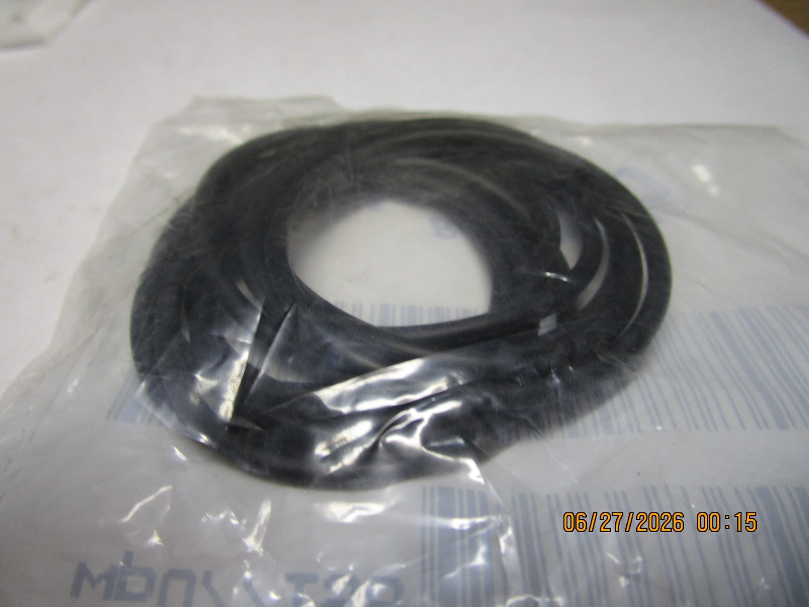 #130 1-5/8″ID x 1-13/16″OD 0.103″ Cross Section Nitrile Standard O-Ring QTY 10