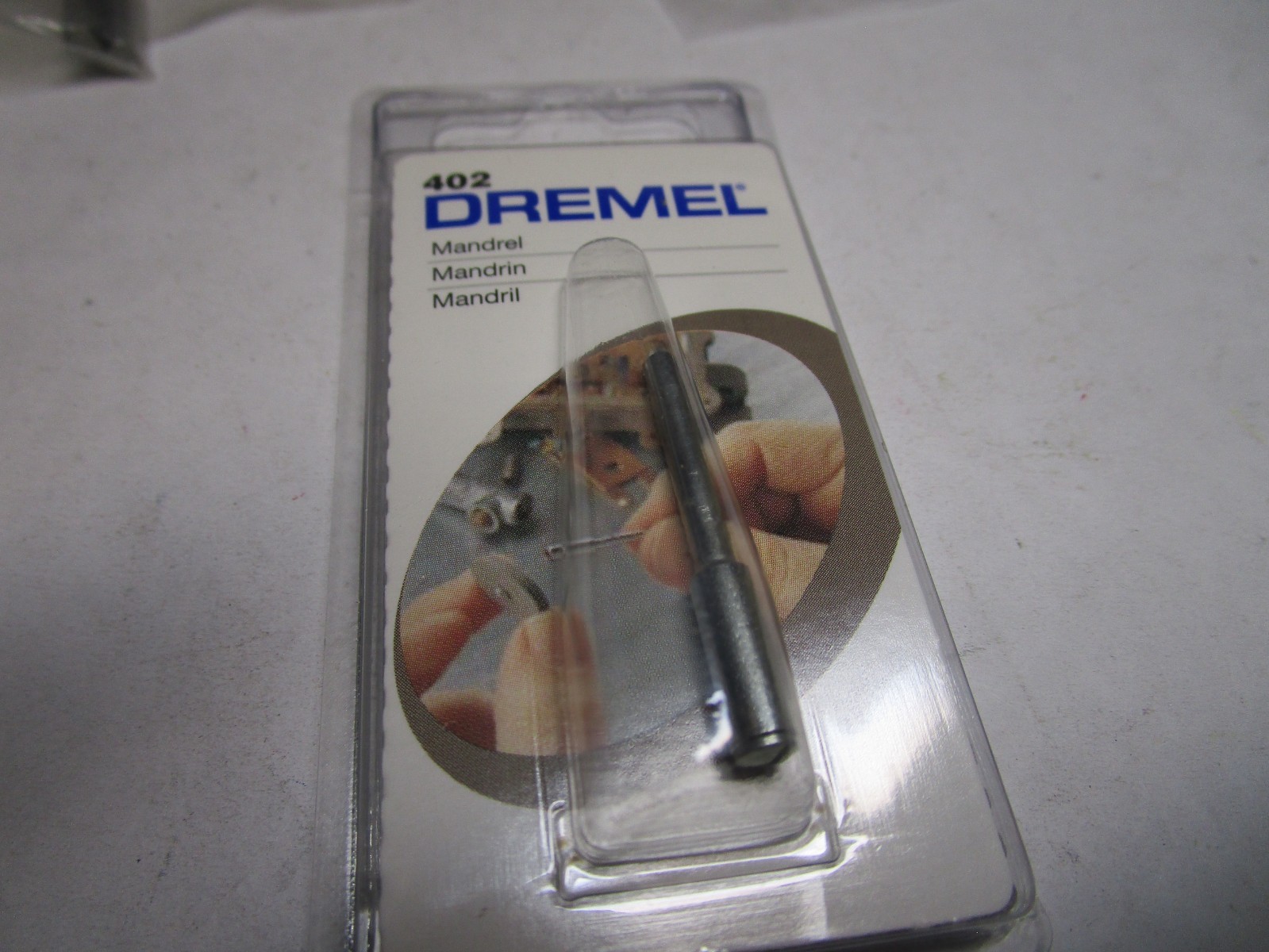 1/8″ Shank Dremel® 402 Threaded Mandrel For Dremel & 1/8″ collet Rotating Tool