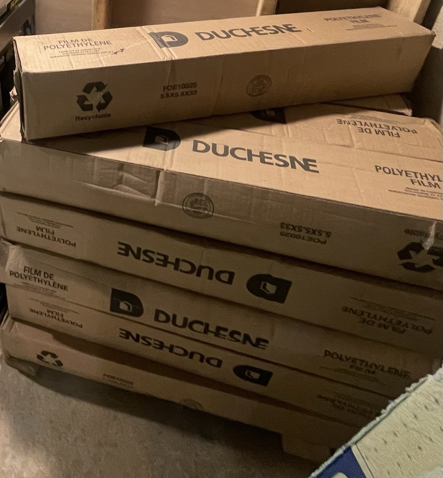 •DUCHESNE 4 MIL 10Ft. W X 100 Ft. L Polyethylene Clear