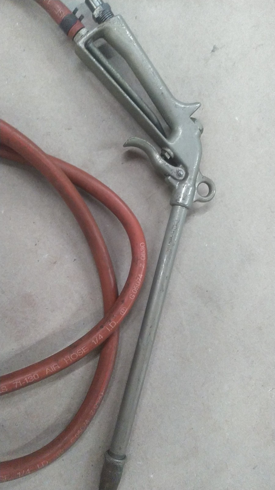 Binks 140B Solvent Spray Gun Assembly Cleaner – Nozzle, Hose & Air Hose Nipple