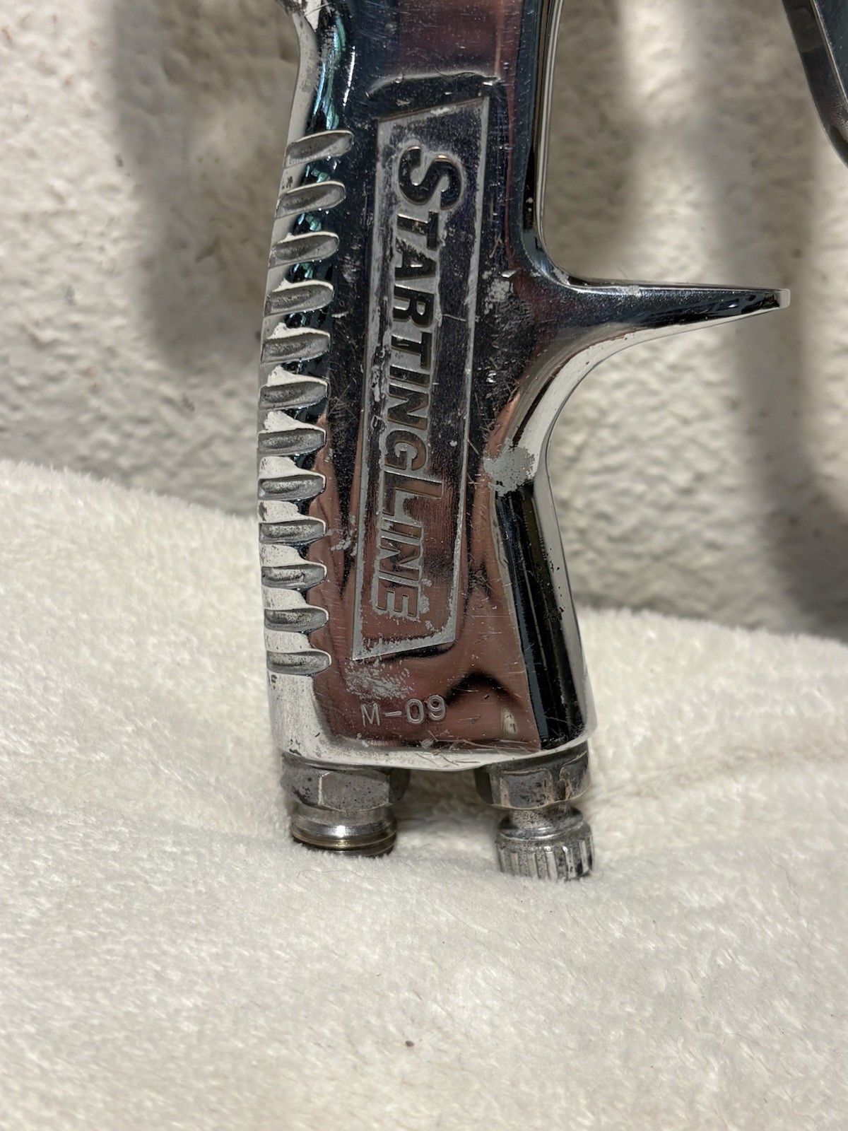 DeVilbiss Starting Line Spray Gun HVLP 30 PSI Max Inlet 1.3 MM Tip M-09 Tested
