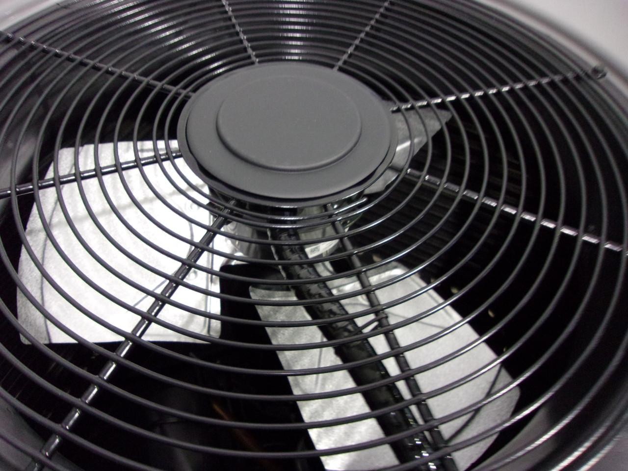 RHEEM Scratch & Dent Central Air Conditioner Condenser RP1518CJ1NA ACC-19564