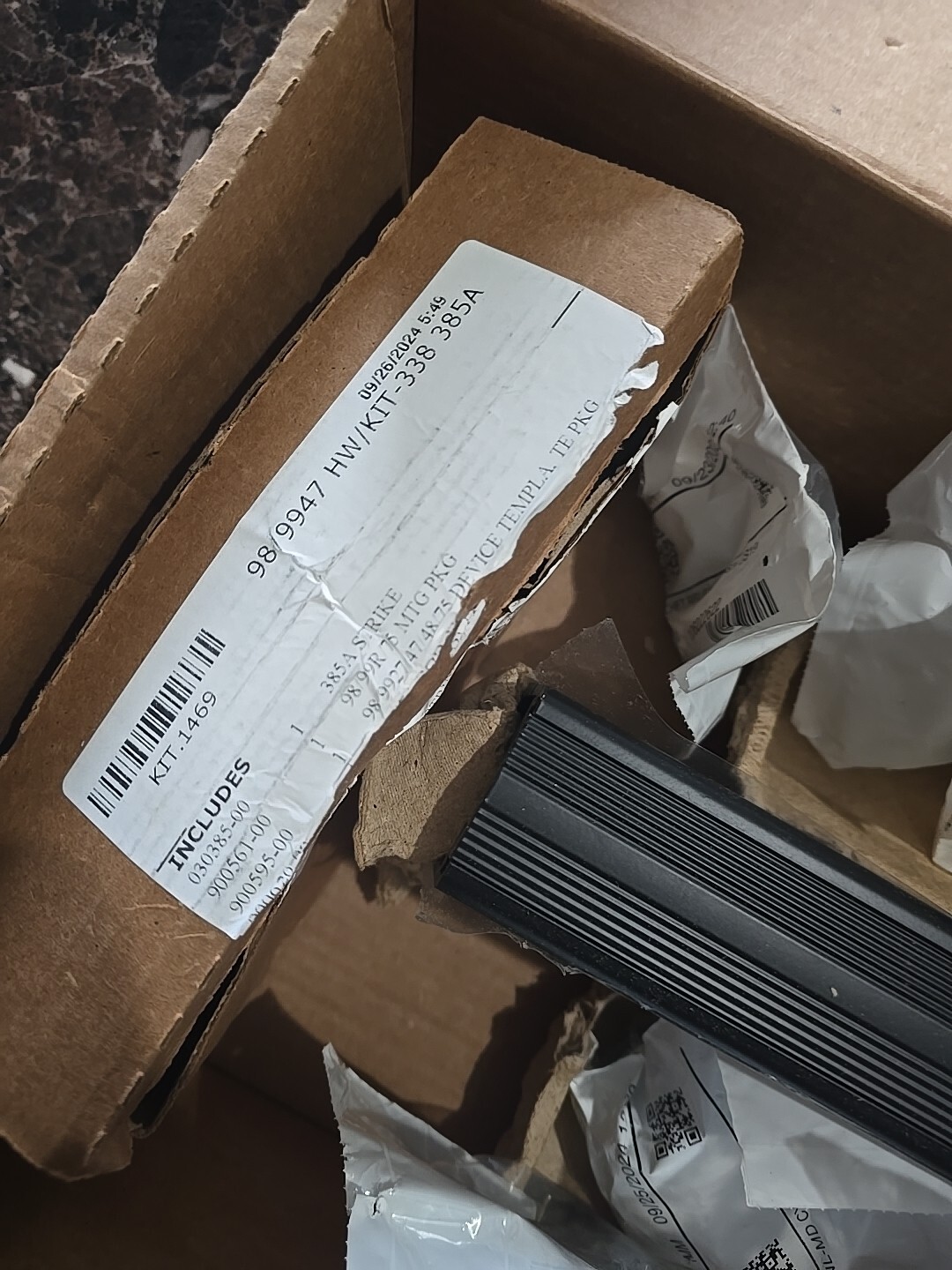 Von Duprin CD-9947-NL-OP-315-4′-L/TRIM-110MD-SPBLK-338-385-PBT=US19 ED99.123050
