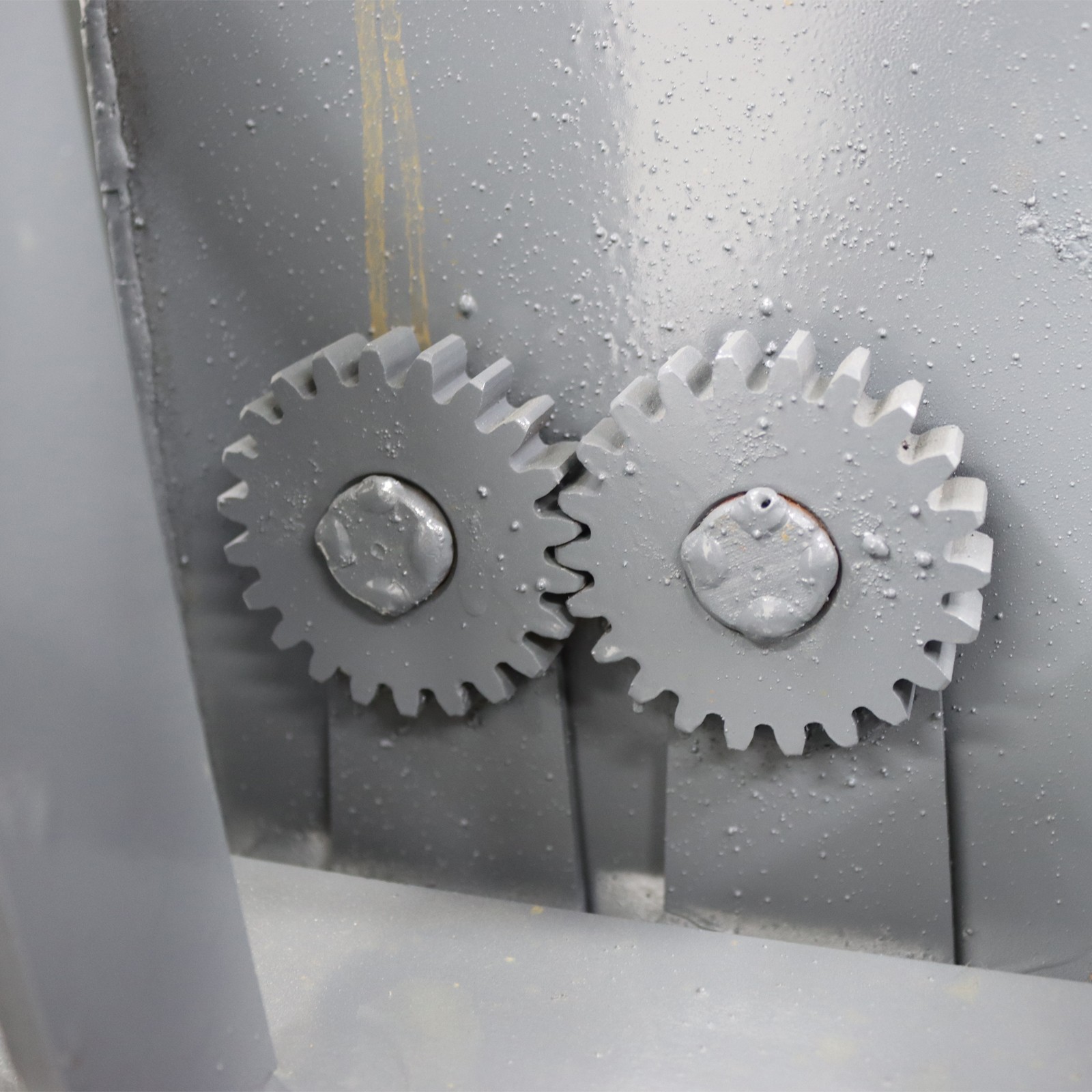 Concrete Hollow Brick Maker 220V Automatic Cement Block Former H1 Hole Type