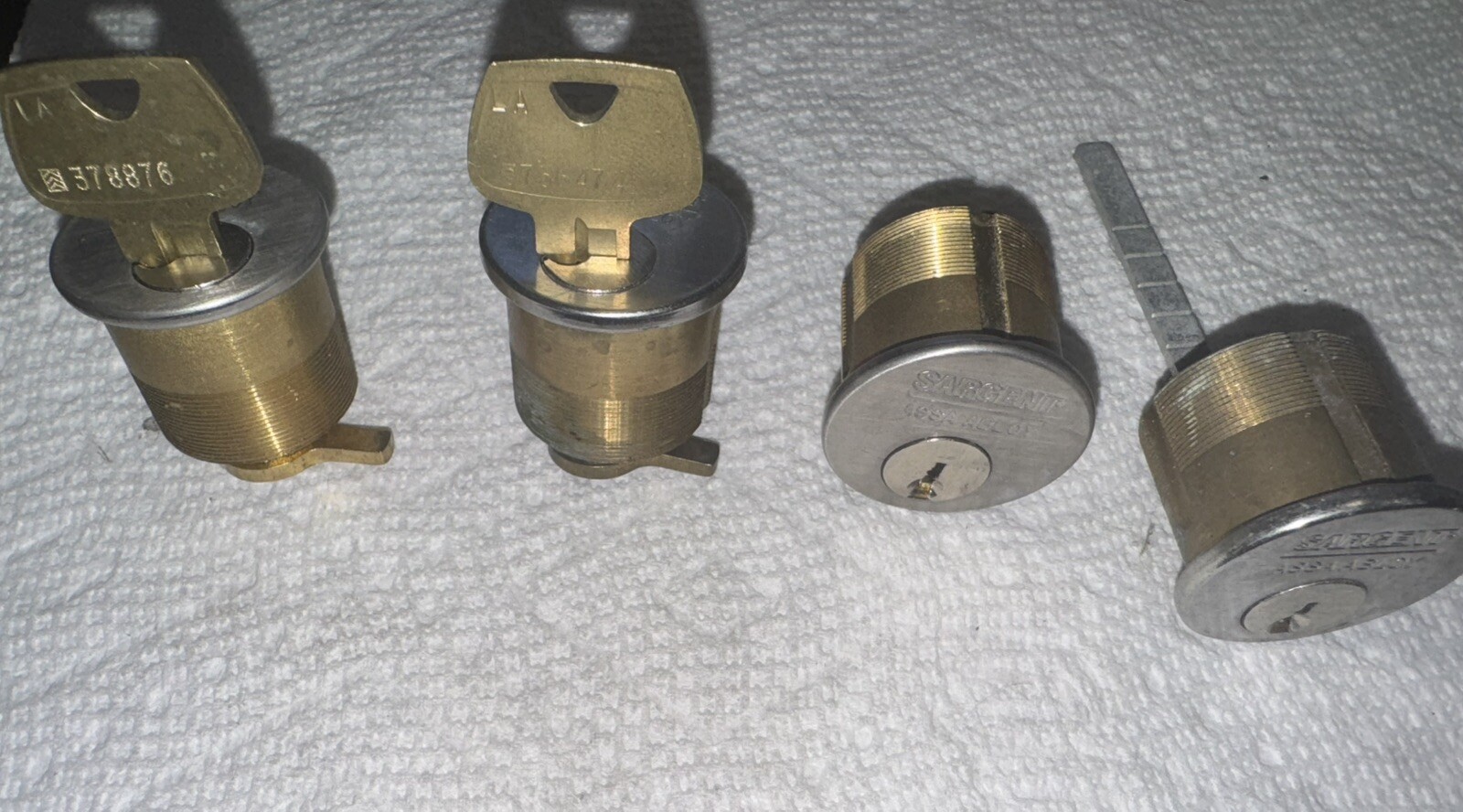 (4)sargent assa abloy Rim Cylinder And 3 MORTISE CYLINDER , 2 Cylinders Have Key