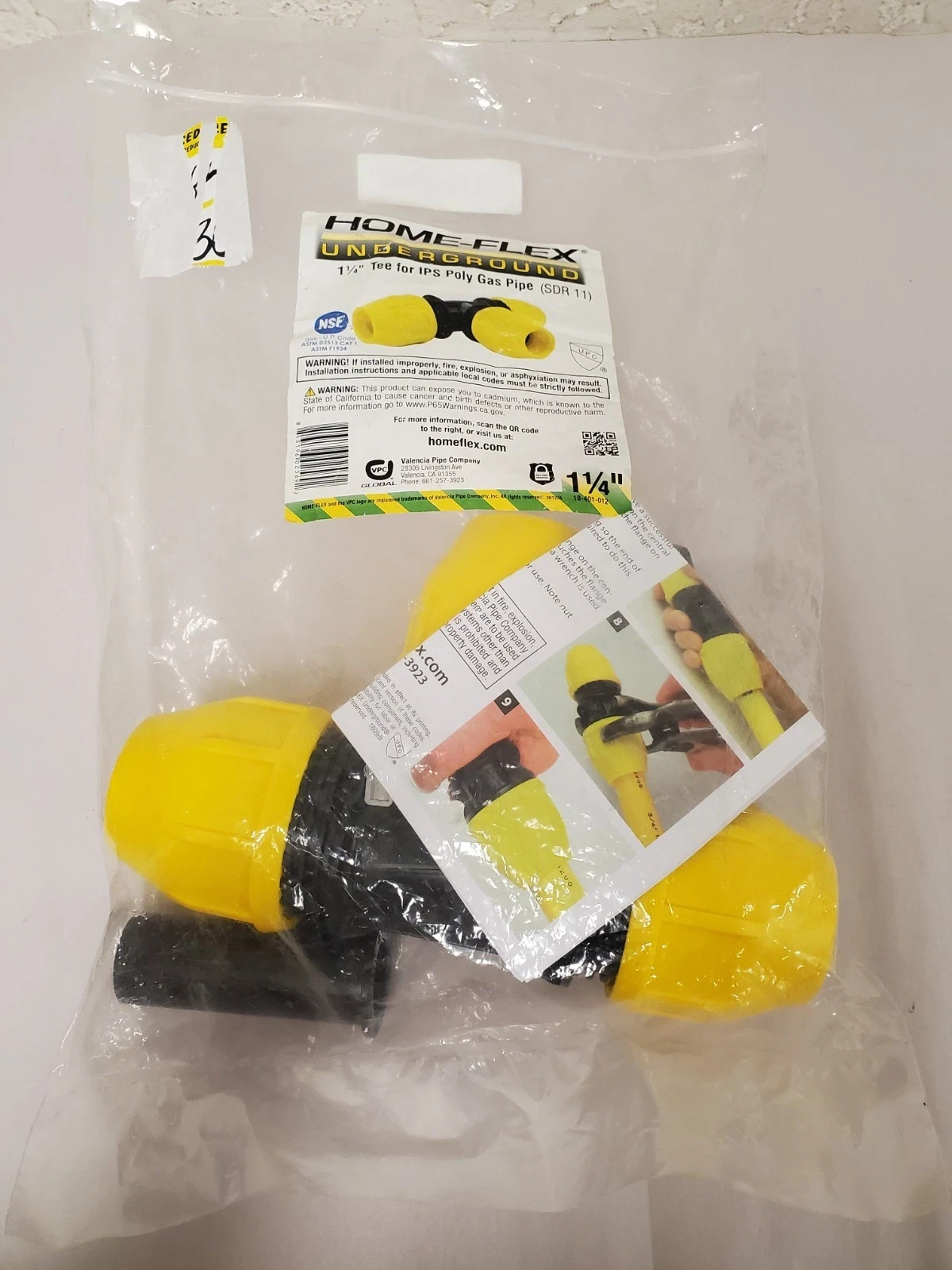 HOME-FLEX 1-1/4 in. IPS DR 11 Underground Yellow Poly Gas Pipe Tee (18-401-012)