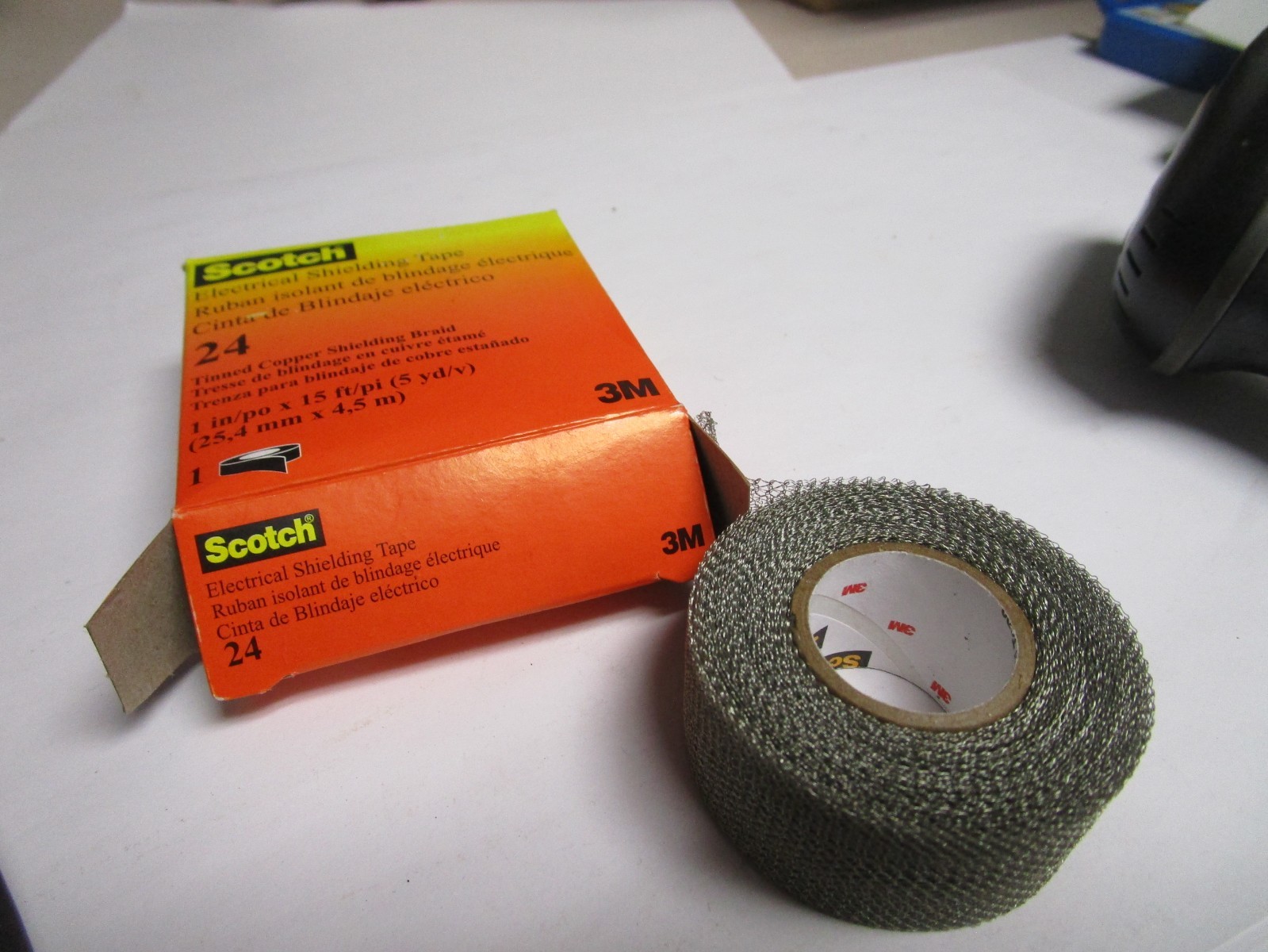3M Scotch 24 Silver Copper Tape – 1 in Width x 15 ft Length – 16 mil Total Thick