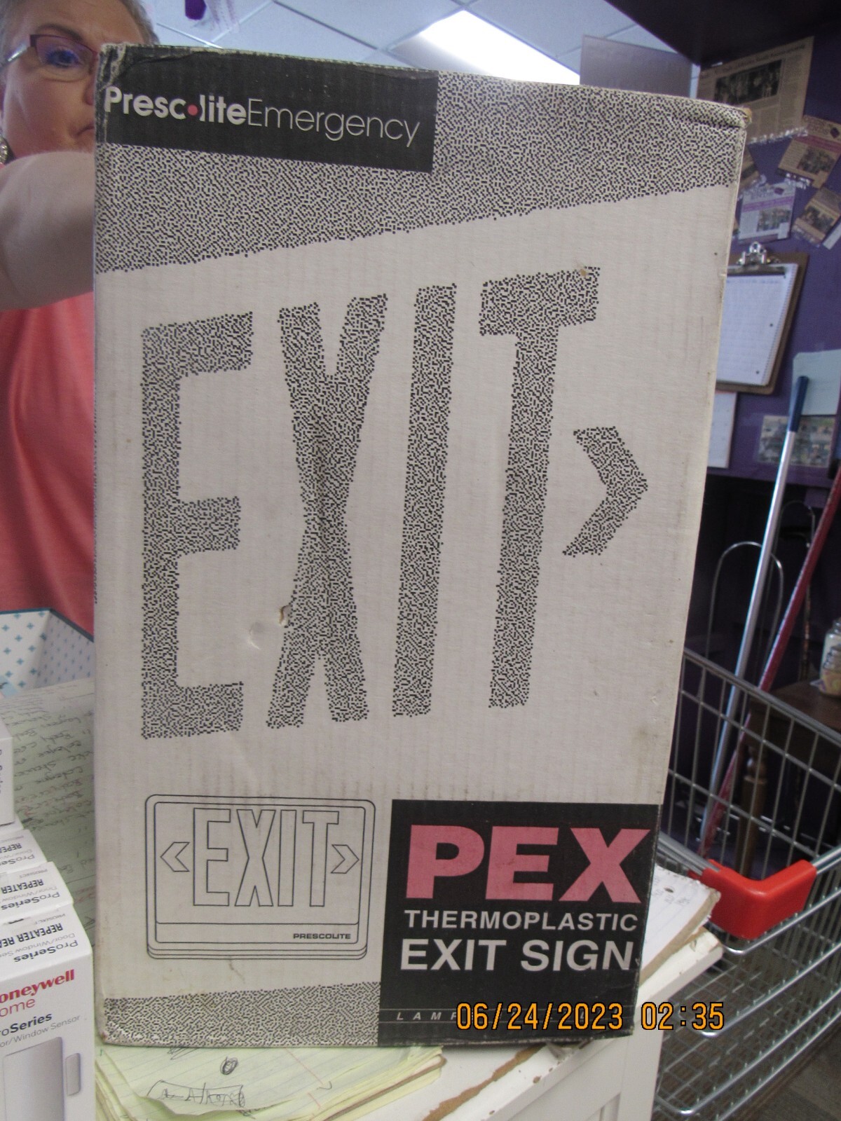 PEX THERMOPLASTIC EXIT SIGN RED LETTERS WHITE FINISH L 3 REN W upc 785235526227