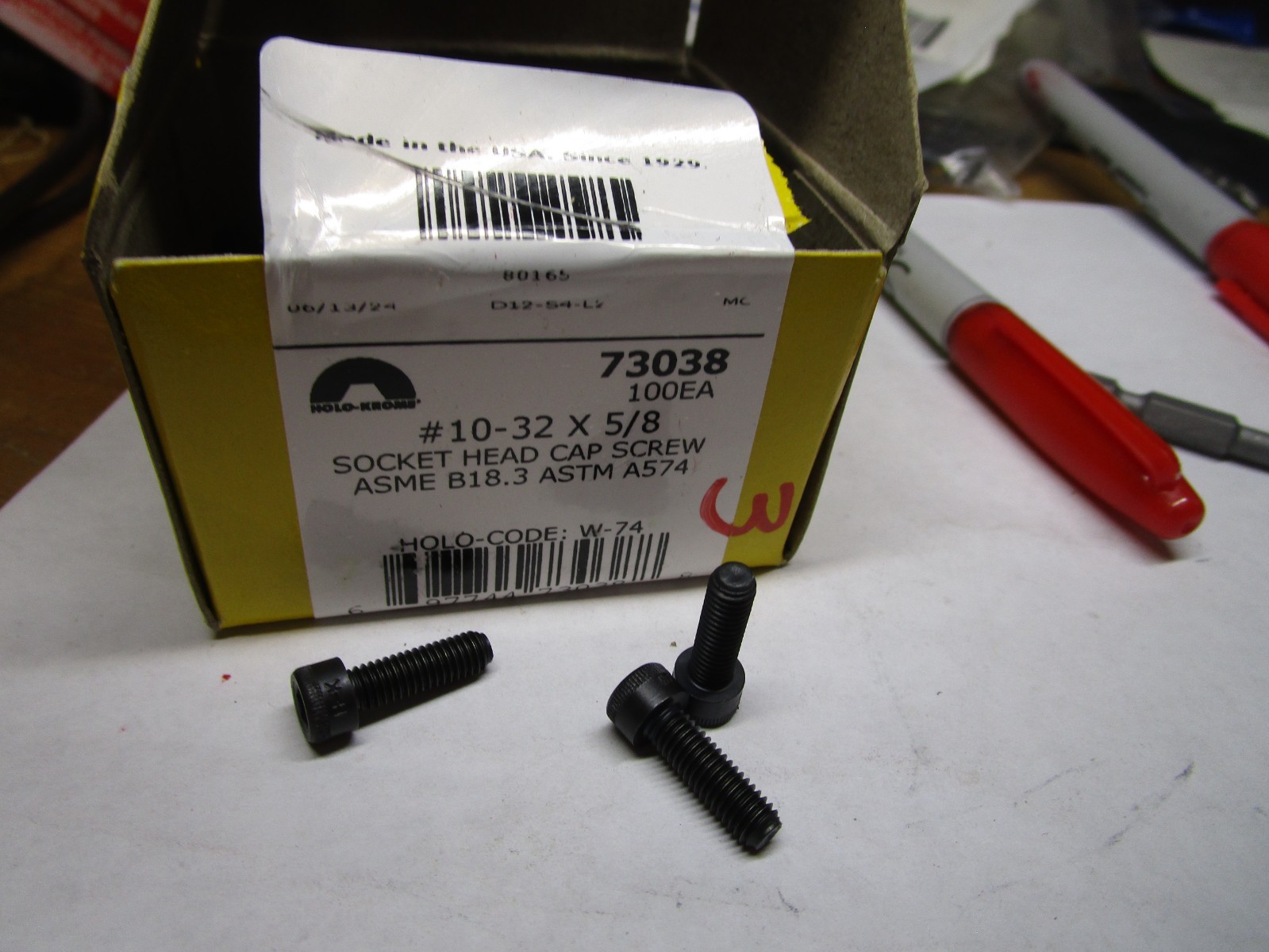Holo-Krome M10-1.50 Socket Head Cap Screw Black Oxide Alloy Steel 5/8″ L QTY 100