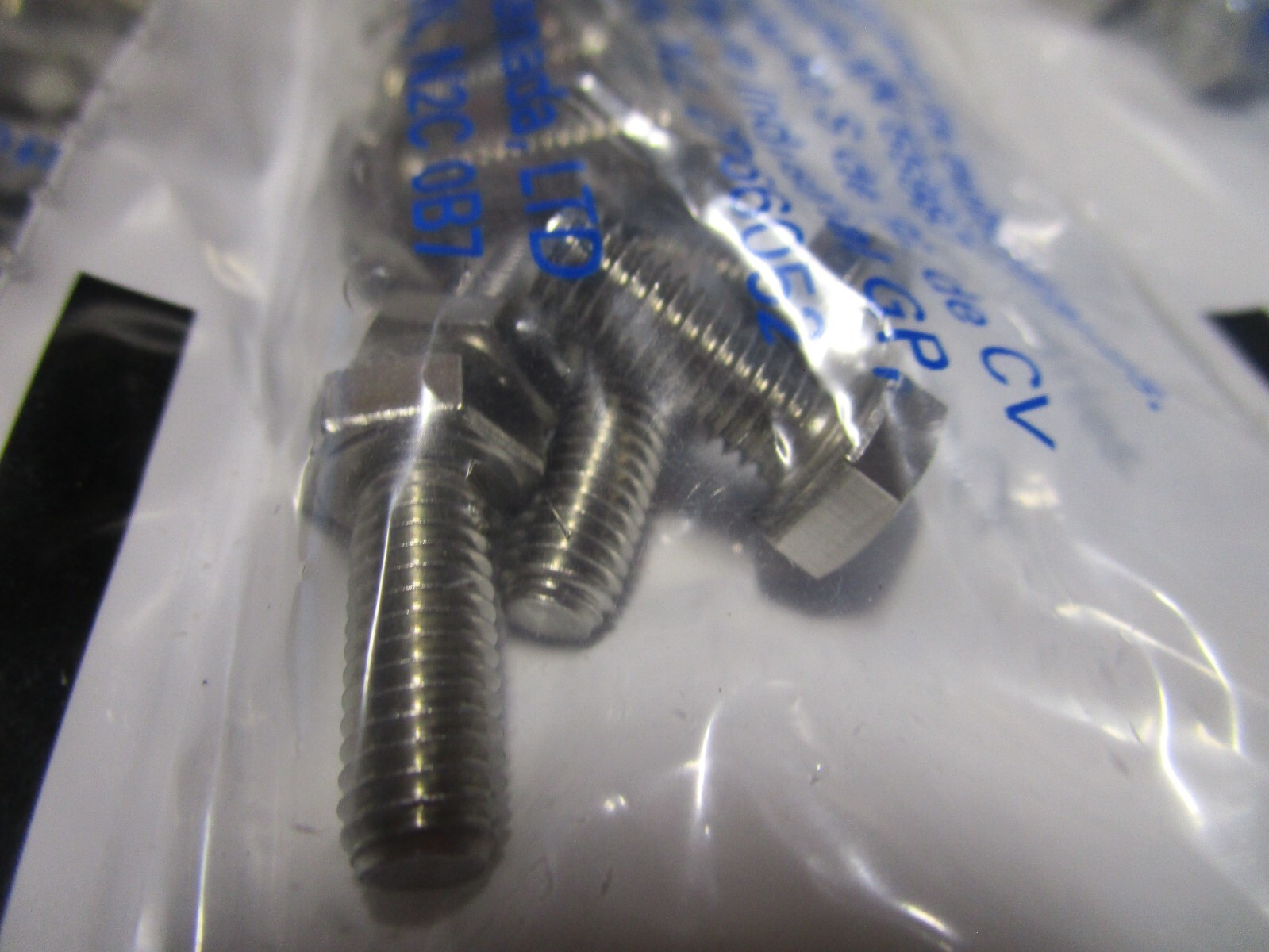 M6-1.0 x 16mm DIN 933 A2-70 Stainless Steel Hex Cap Screw QTY 75