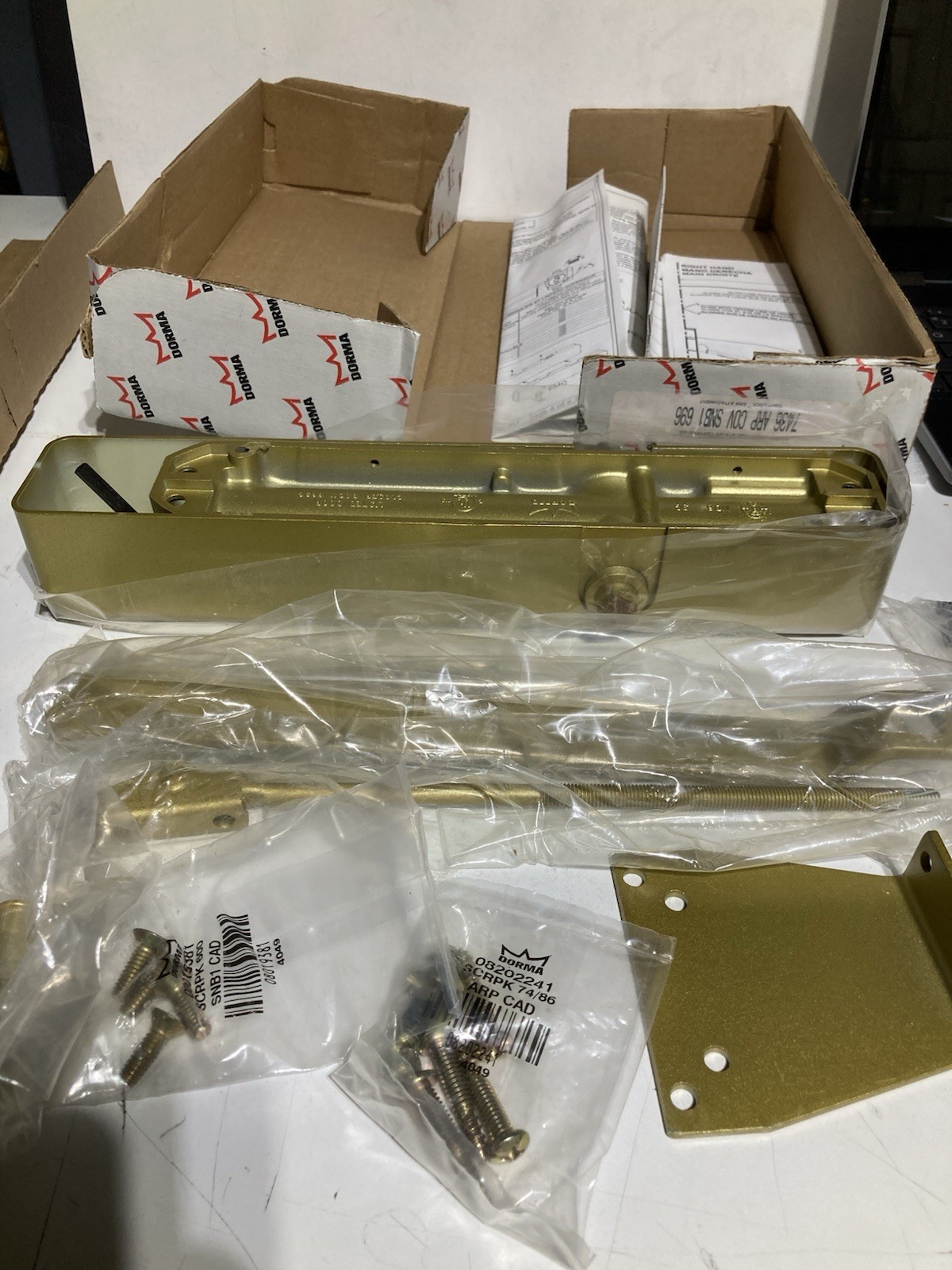 DORMA 7436 ARP COV 696 DOOR CLOSER BRASS GOLD PAINT TRI PACK ADJ SIZE 3-6