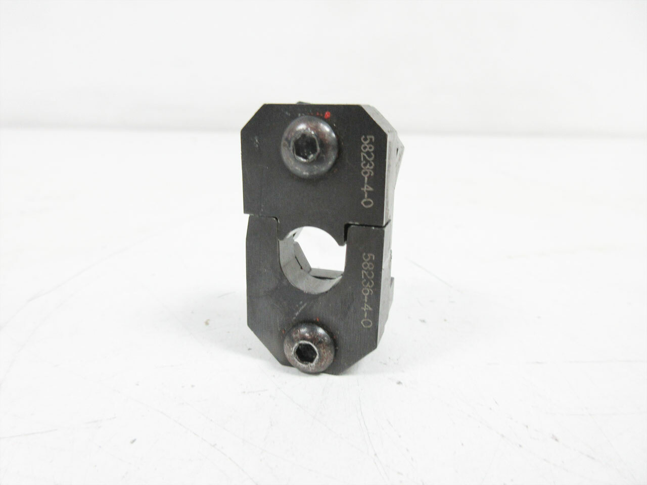 AMP 58236-4 -O ~0.400-0.460 INS CRIMP DIE