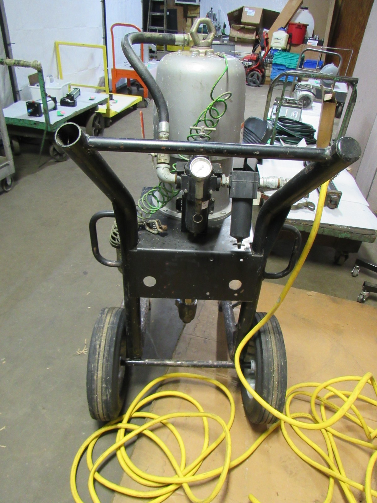 Graco Bulldog Xtreme 33:1 Paint Sprayer Pump 244-461 Ser D03A 344457 100Psi